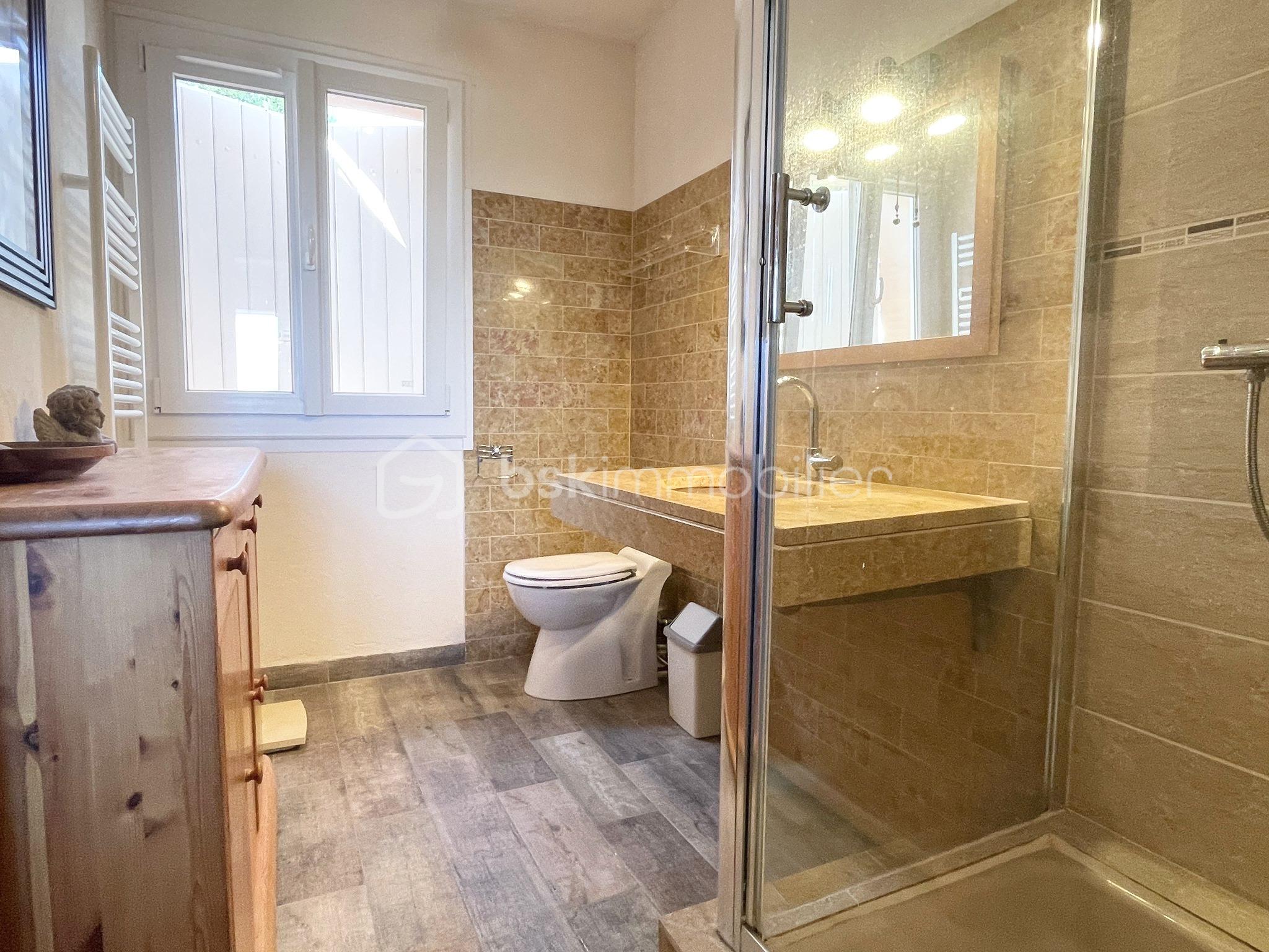 Maison de 112 m² - ea88902b-5332-4d4b-807a-ce66b8e4af2c.jpg