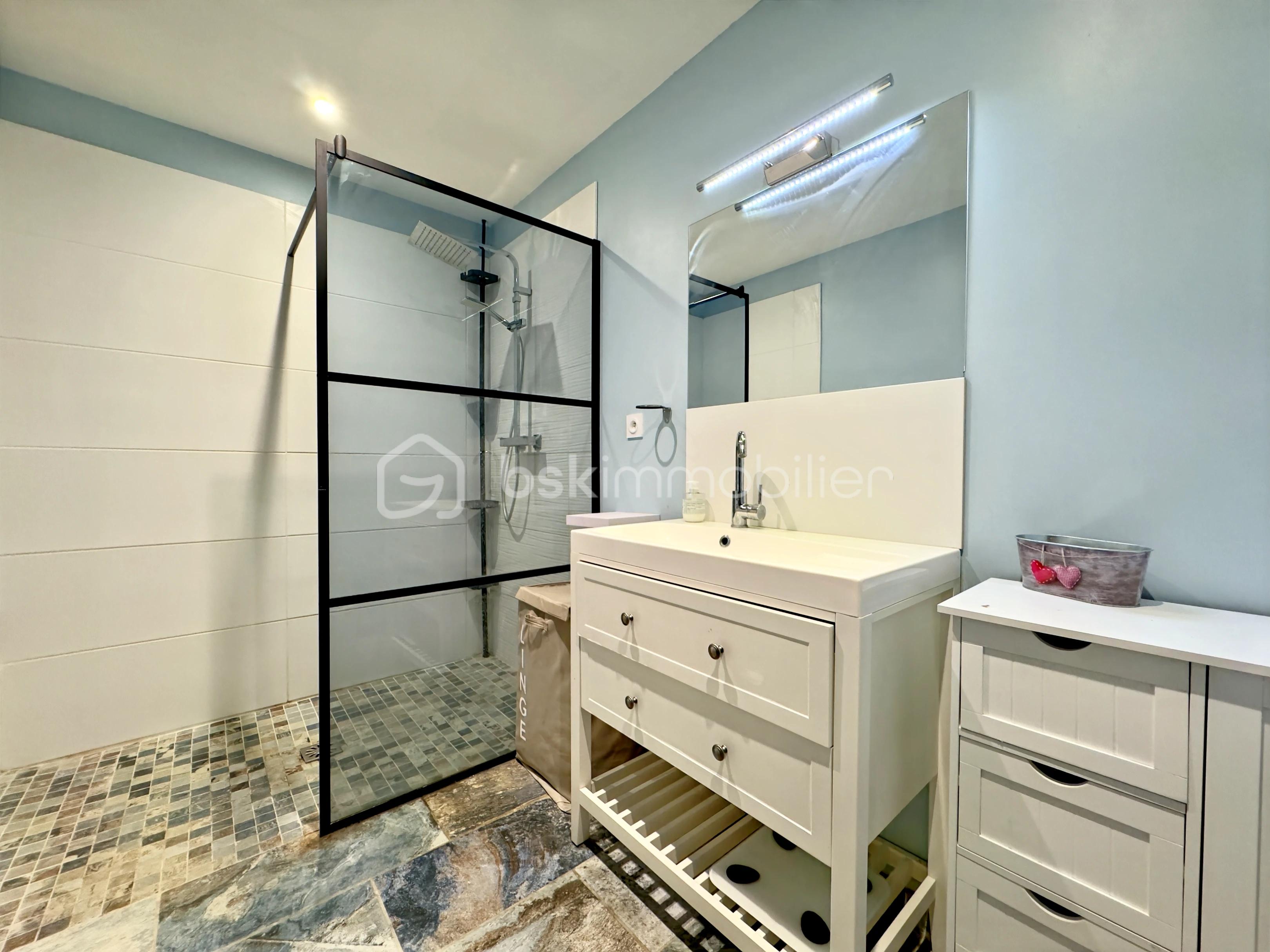 Maison de 108 m² - b91ef1a8-05c7-4500-910c-866778ef0deb.jpeg