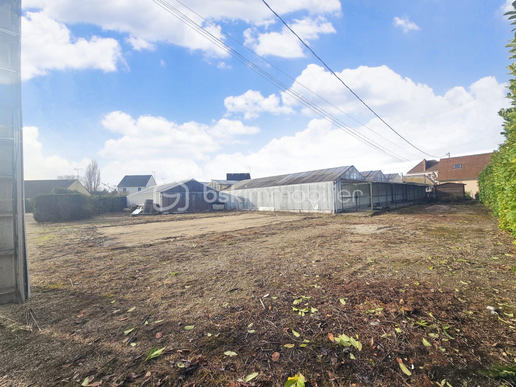 Local d activites de 825 m² - WhatsApp Image 2025-11-10 at 22.00.43 (16).jpeg