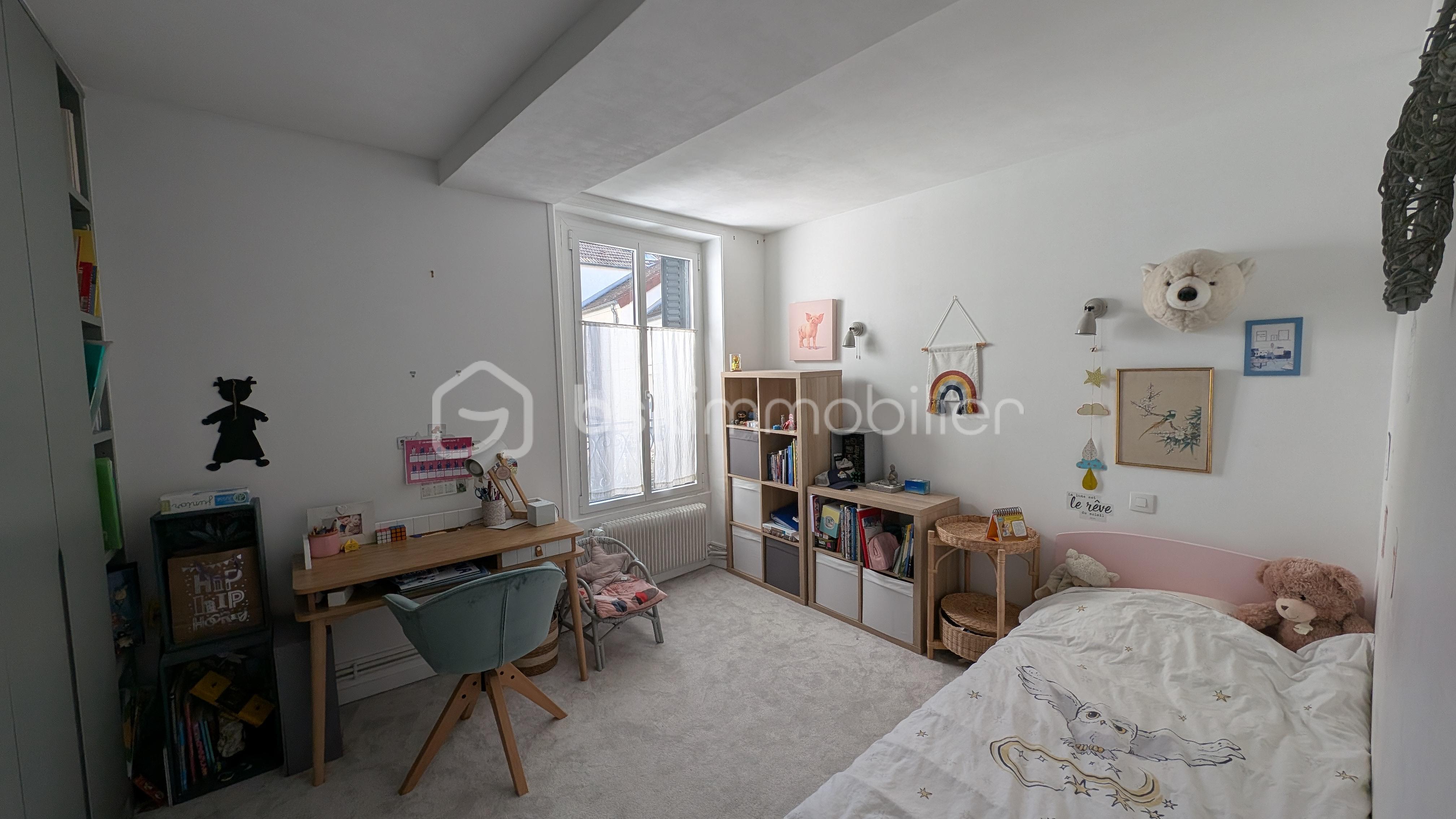 Maison de 120 m² - Chambre 1.jpg