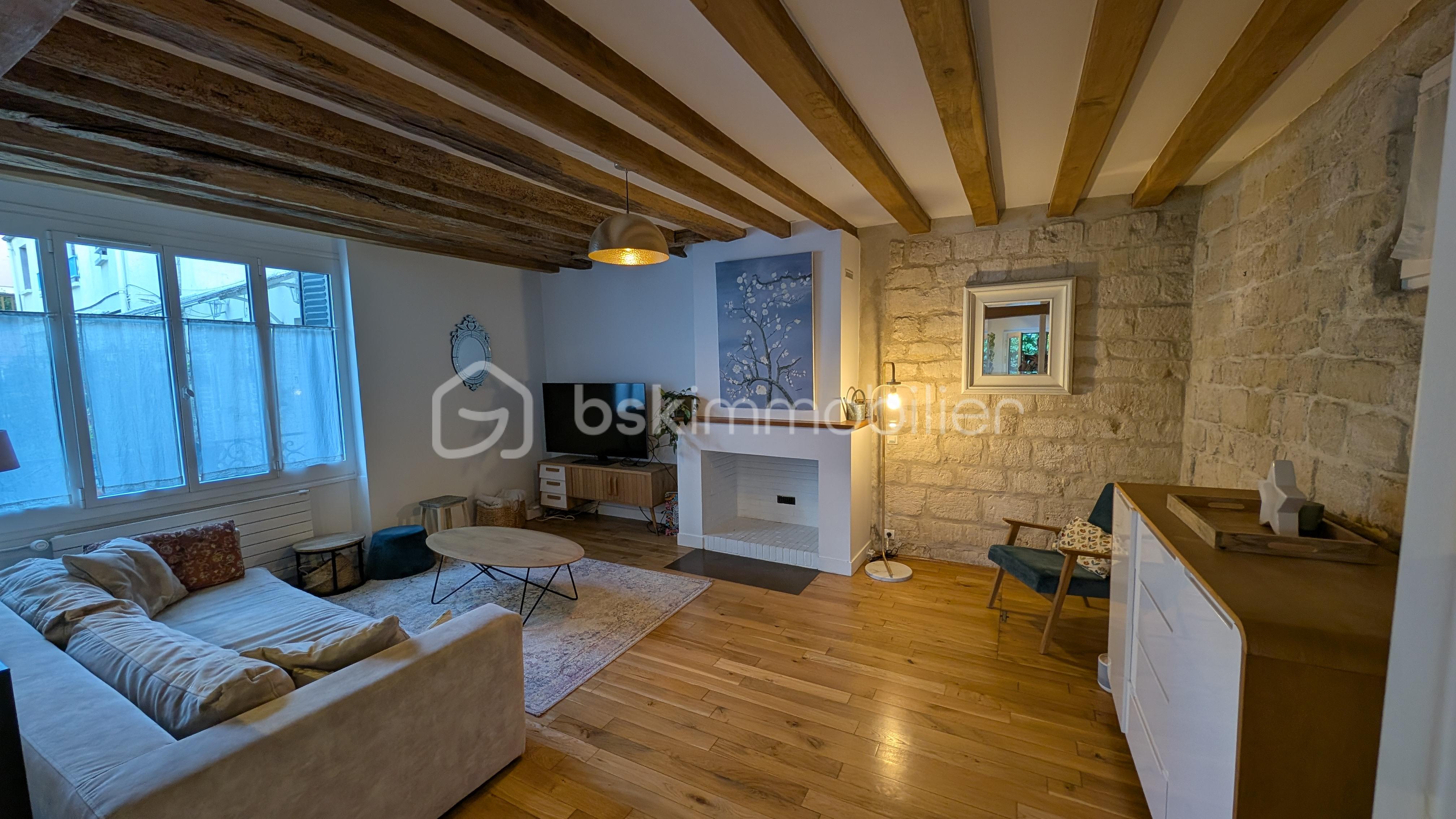 Maison de 120 m² - Séjour chalereux.jpg