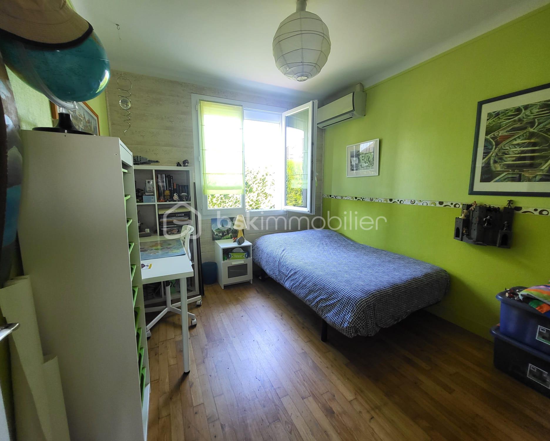 Maison traditionnelle de 116,88 m² - IMG-20250501-WA0010.jpg