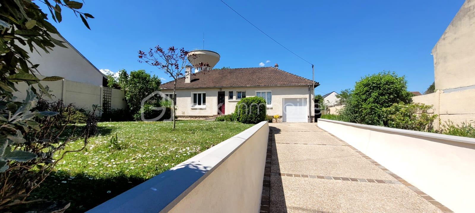 Maison traditionnelle de 116,88 m² - IMG-20250430-WA0030.jpg