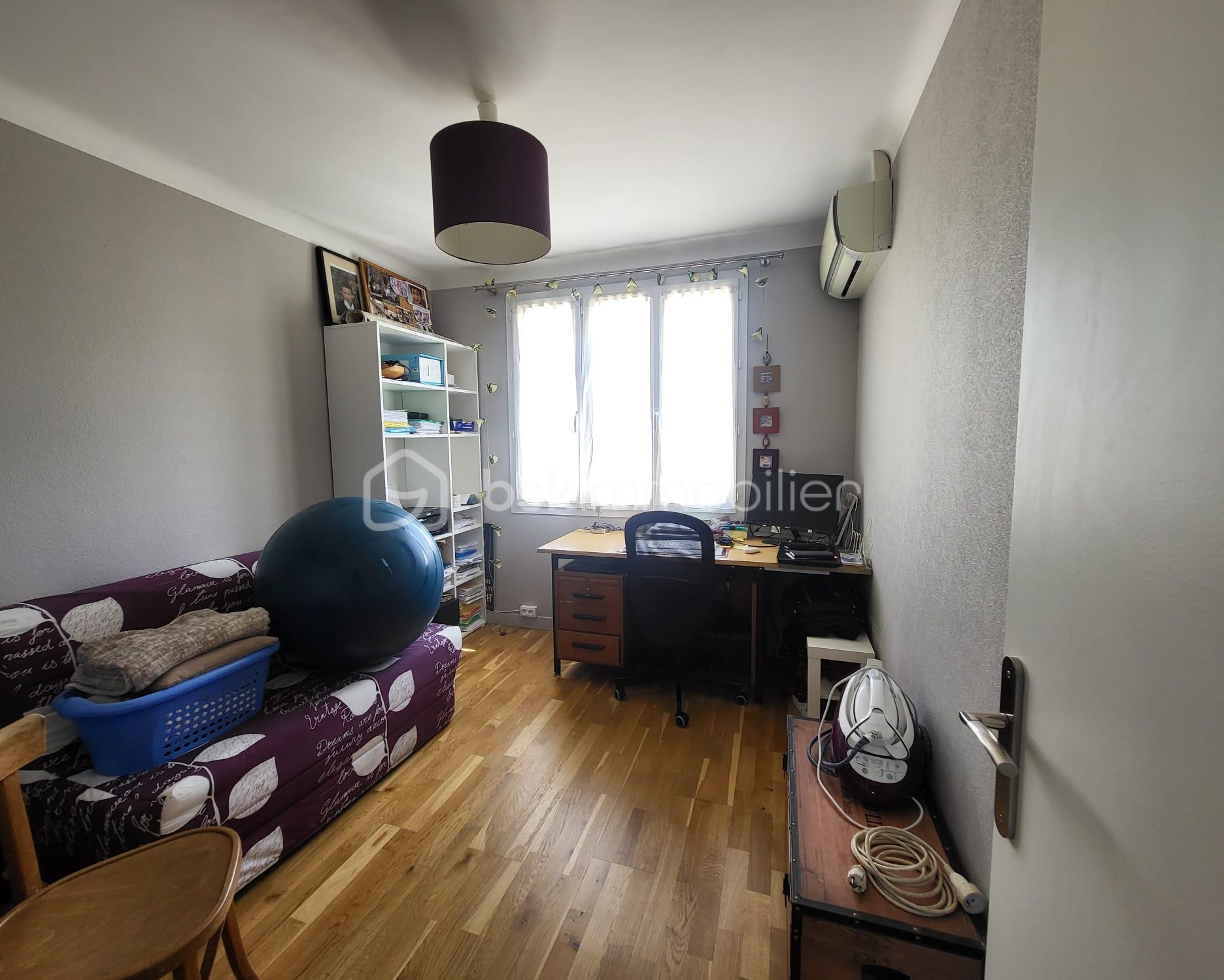 Maison traditionnelle de 116,88 m² - IMG-20250501-WA0008.jpg
