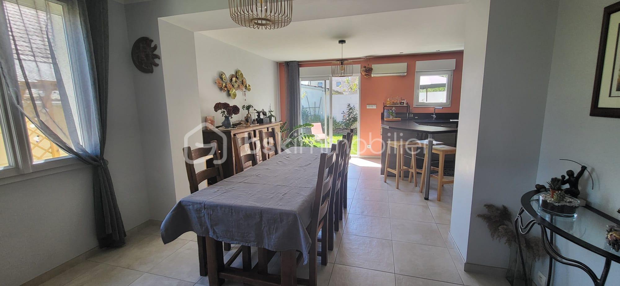 Maison traditionnelle de 116,88 m² - IMG-20250430-WA0017.jpg