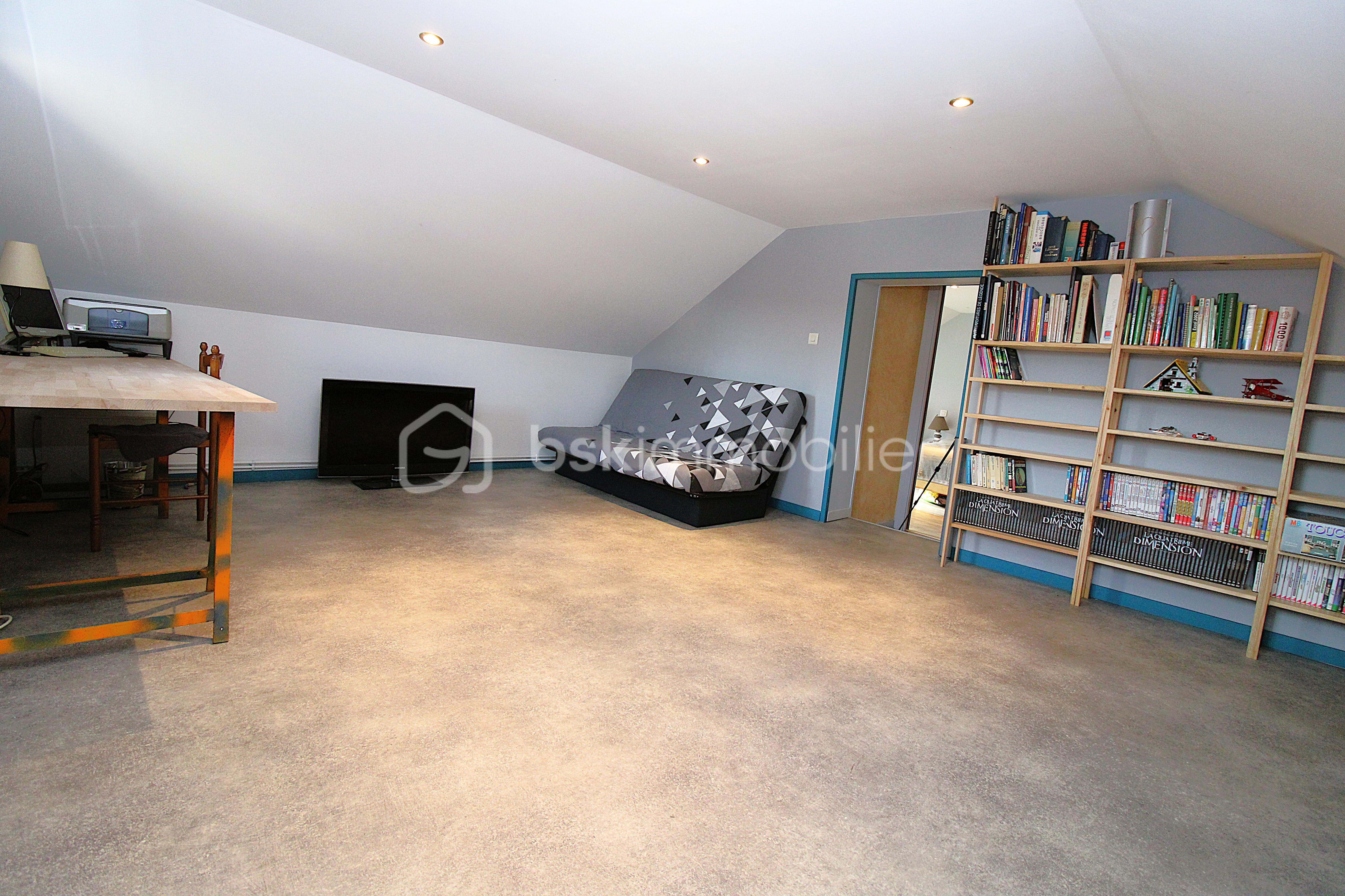 Maison de 135 m² - chambre2 2.JPG