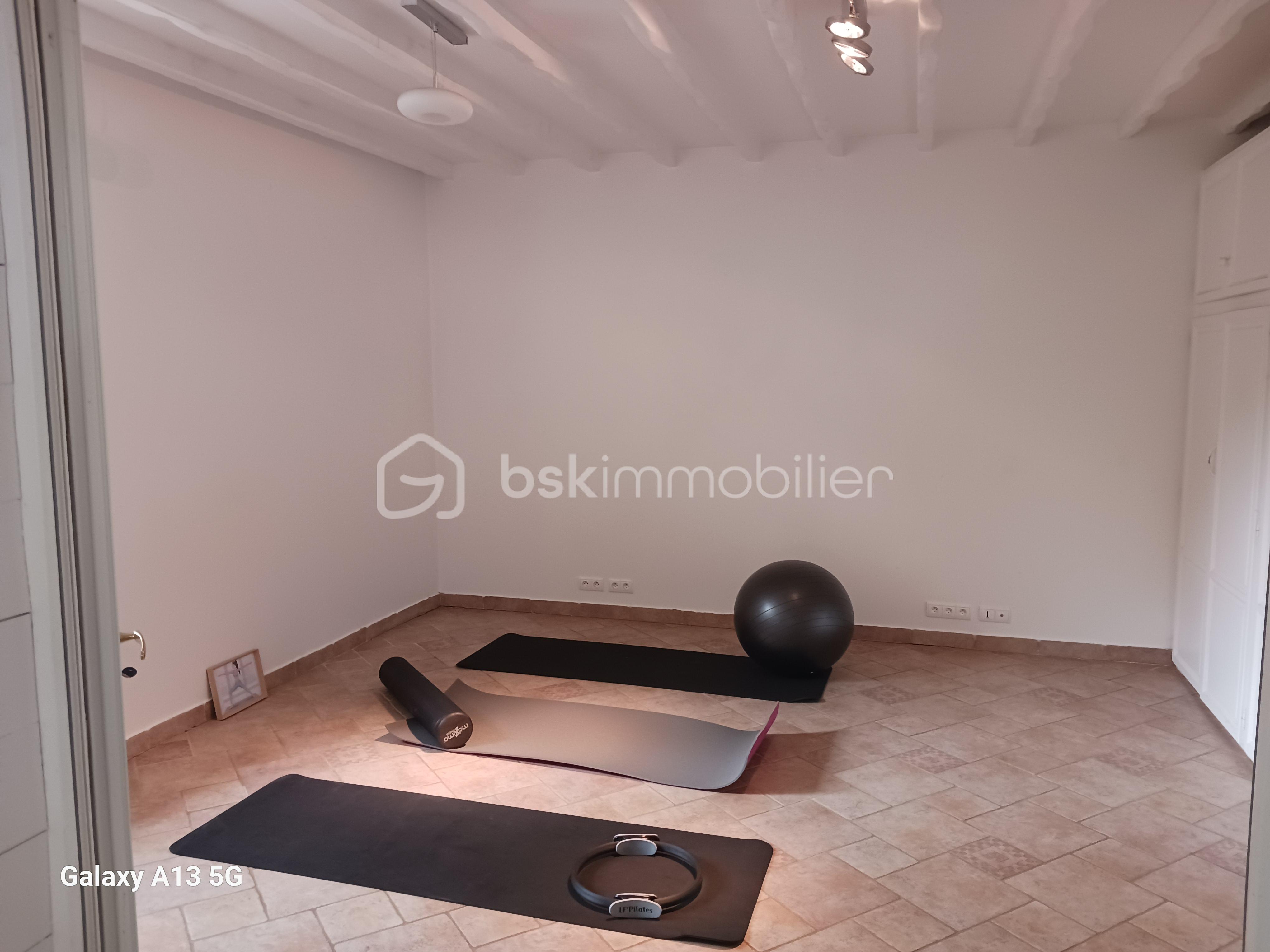 Maison de 271 m² - 20251103_130435.jpg