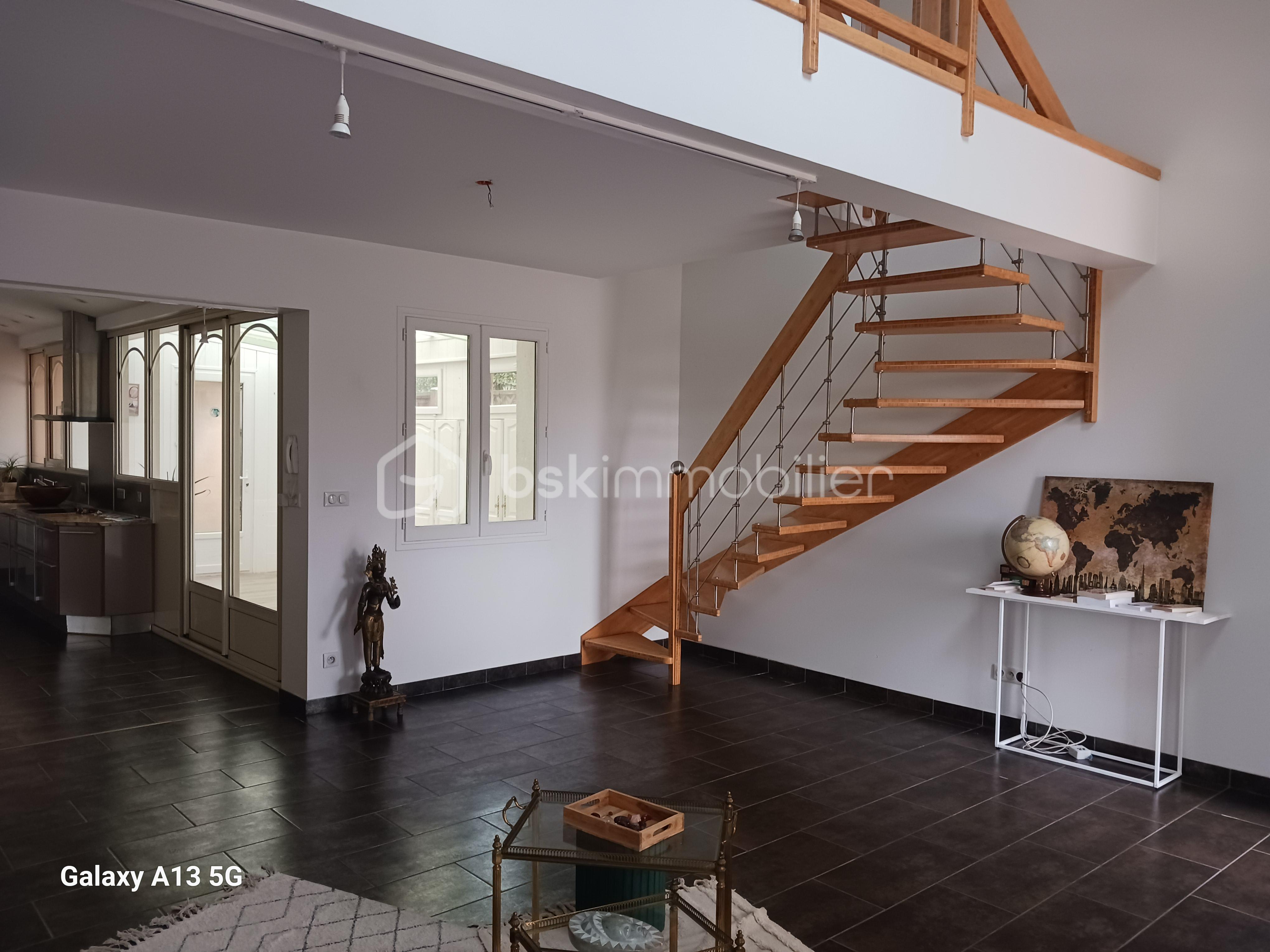 Maison de 271 m² - 20251103_125429.jpg