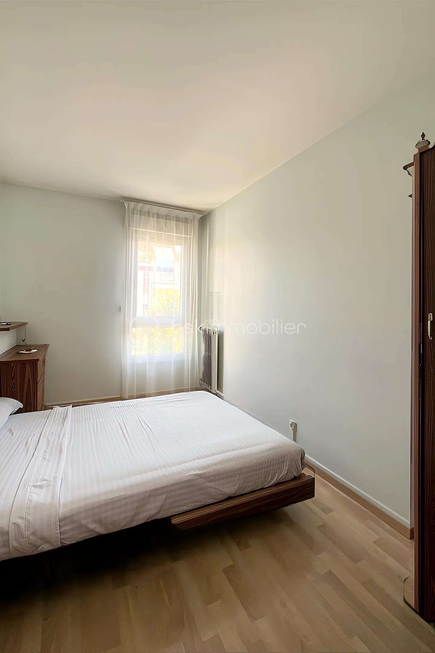Chambre 2 retouchée.jpg