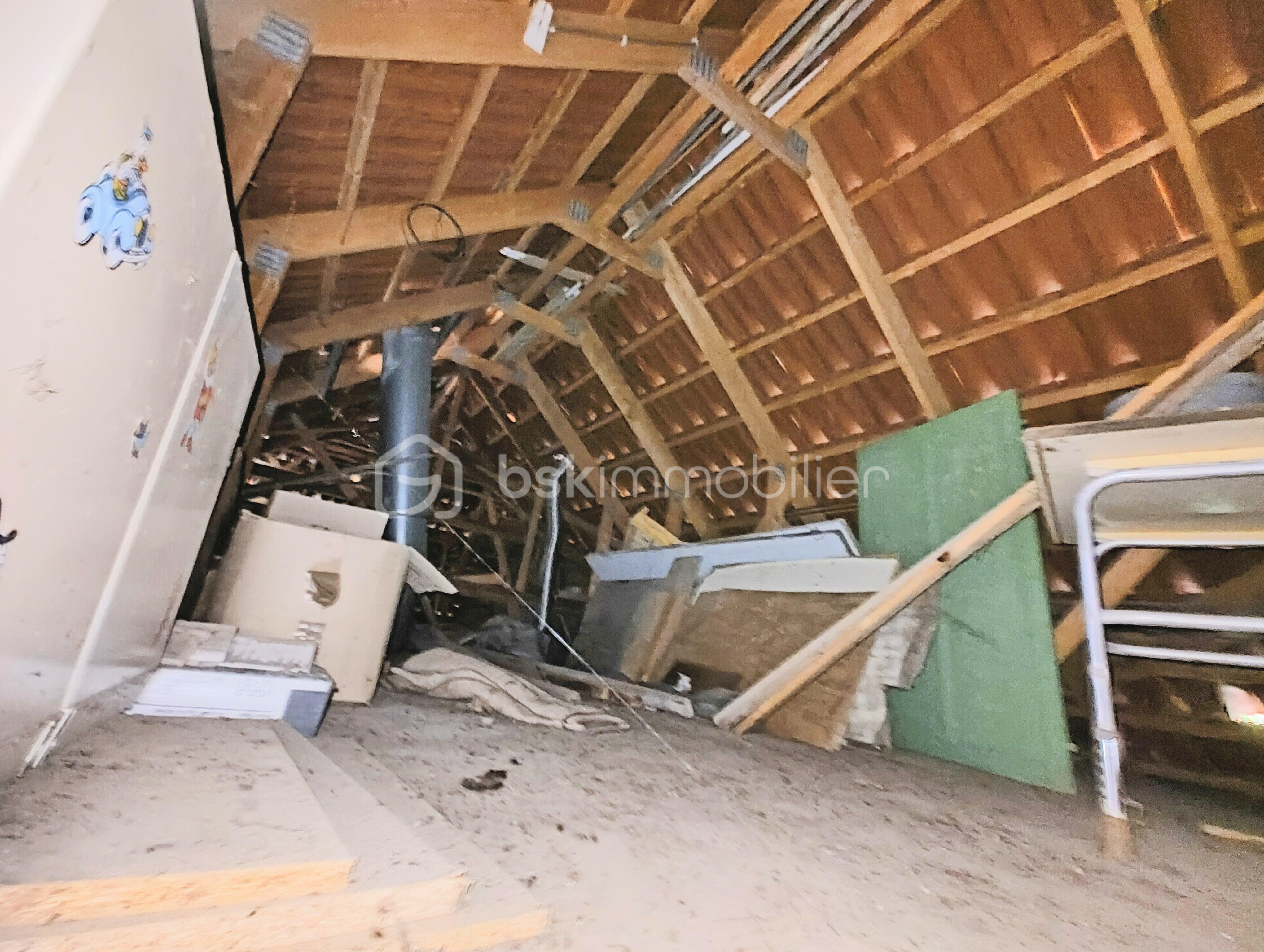 Maison traditionnelle de 110 m² - 518853460_1978506369557345_3770991497948245612_n.jpg