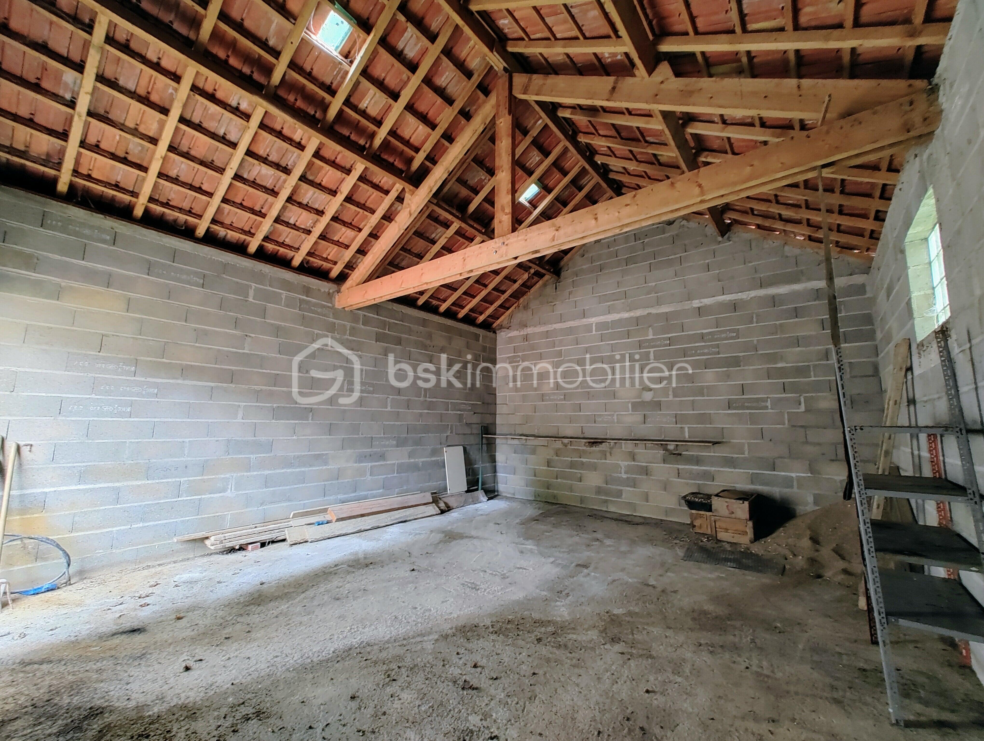 Maison traditionnelle de 110 m² - 531423979_1091765603101087_3170491903564028376_n.jpg