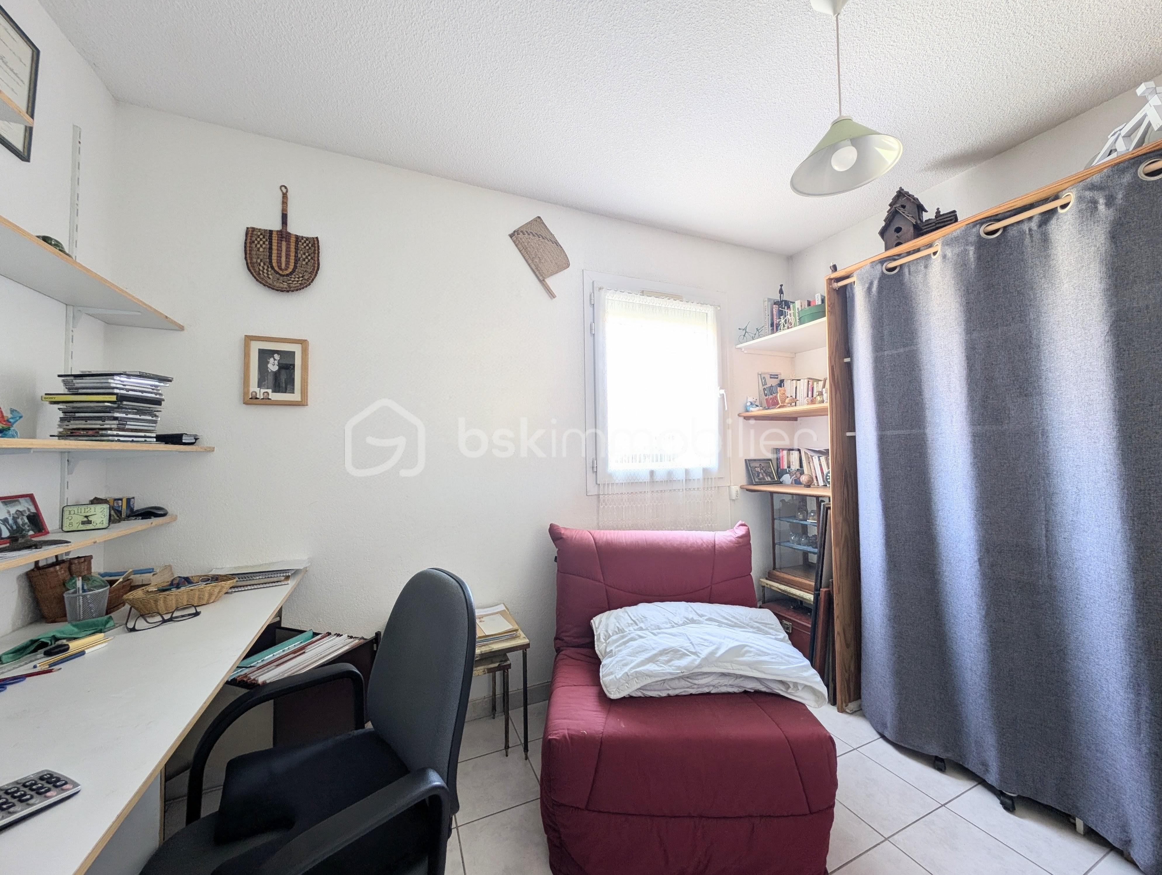 Pavillon de 90 m² - CHAMBRE 3 BUREAU.jpg
