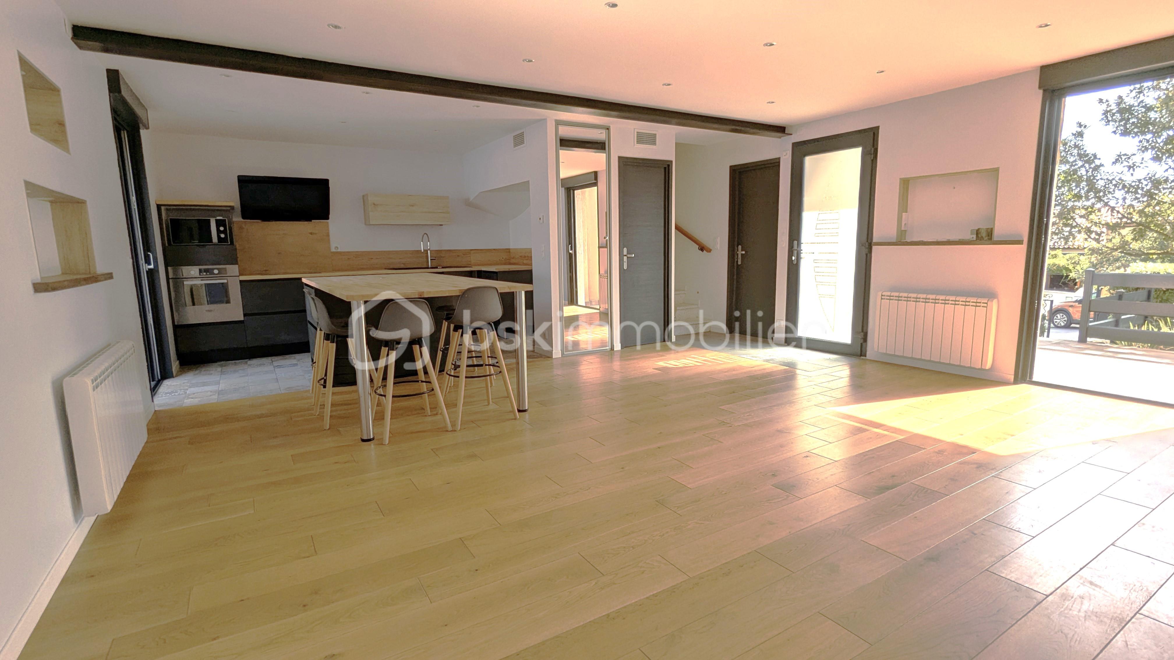 Maison traditionnelle de 86 m² - PXL_20250814_083101624.jpg