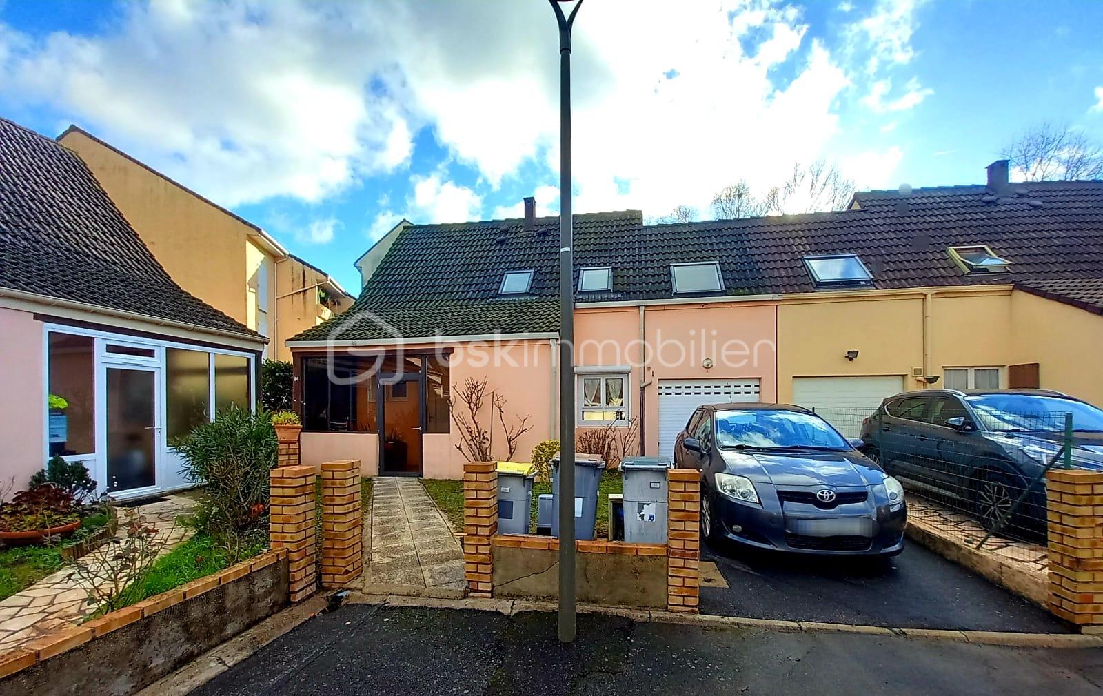 Maison traditionnelle de 100 m² - ad6274d6-ae68-4e11-8df6-a841357f4df2.JPG