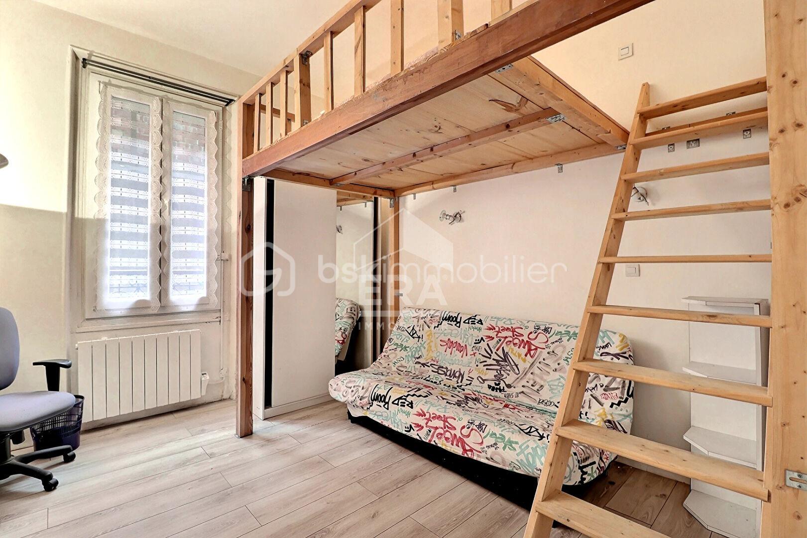 Appartement de 24,70 m² - bouachiri 2eme pièce.jpg