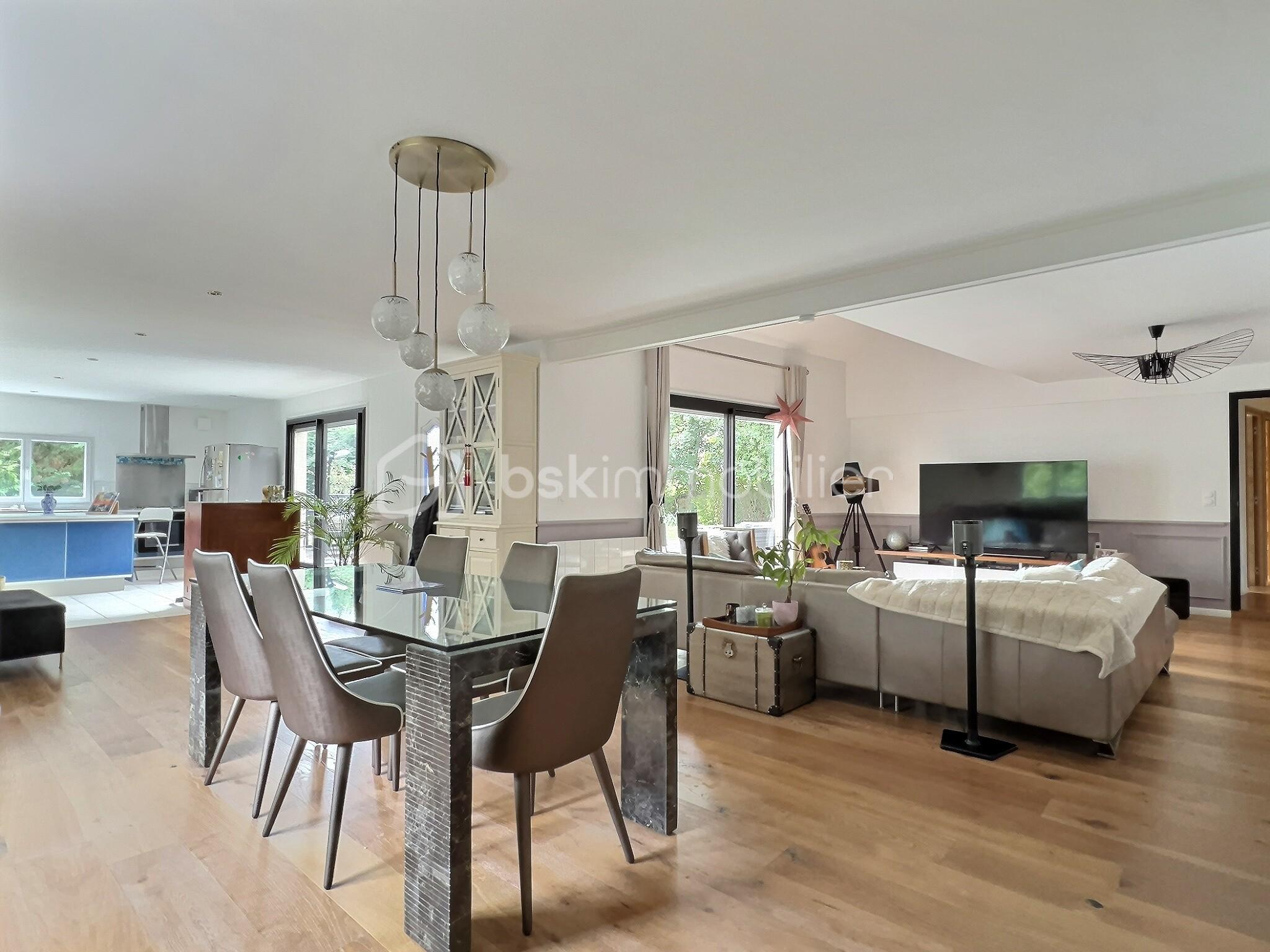 Maison de 240 m² - 4crBoeaosKolyxAtEpKks00NSPSIT2d4ZTk26nPp.jpg