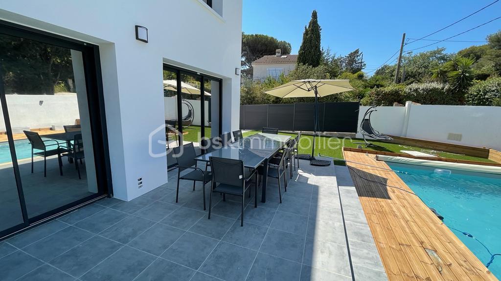 Maison de 250 m² - TERRASSE.jpg
