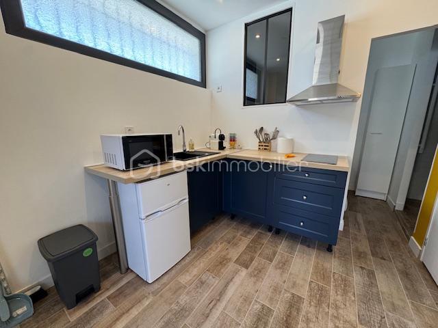 Maison de 250 m² - coin cuisine studio.jpg