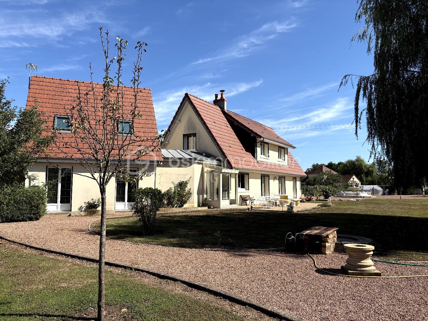 Pavillon de 217 m² - 2025-08-24_11-20-46_860.jpg