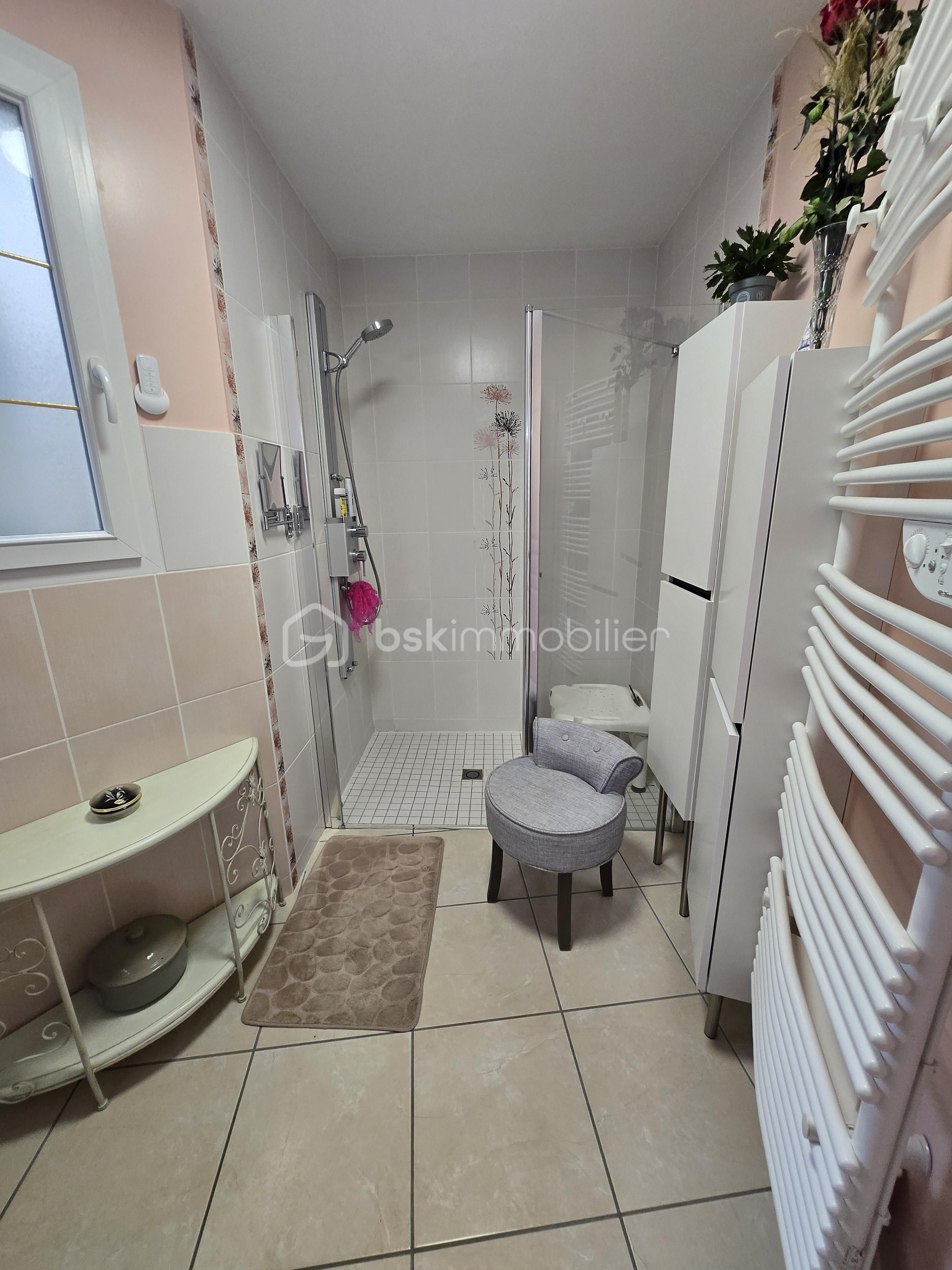 Pavillon de 217 m² - 20251118_104942.jpg