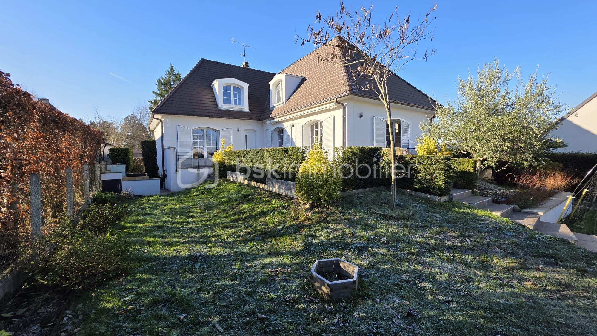 Maison de 197 m² - IMG-20251229-WA0066.jpg