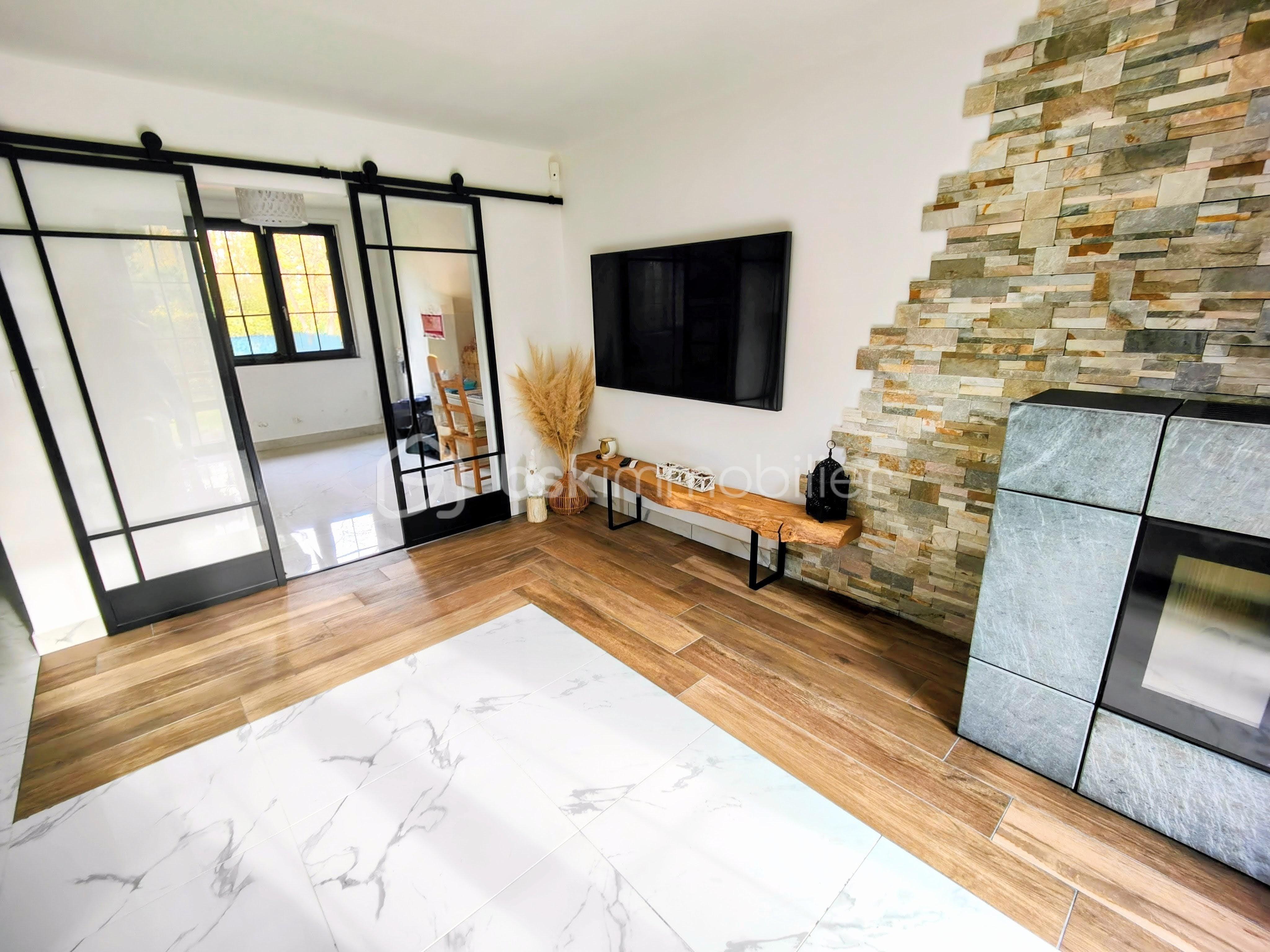 Maison de 224,83 m² - IMG20251112120903~2.jpg