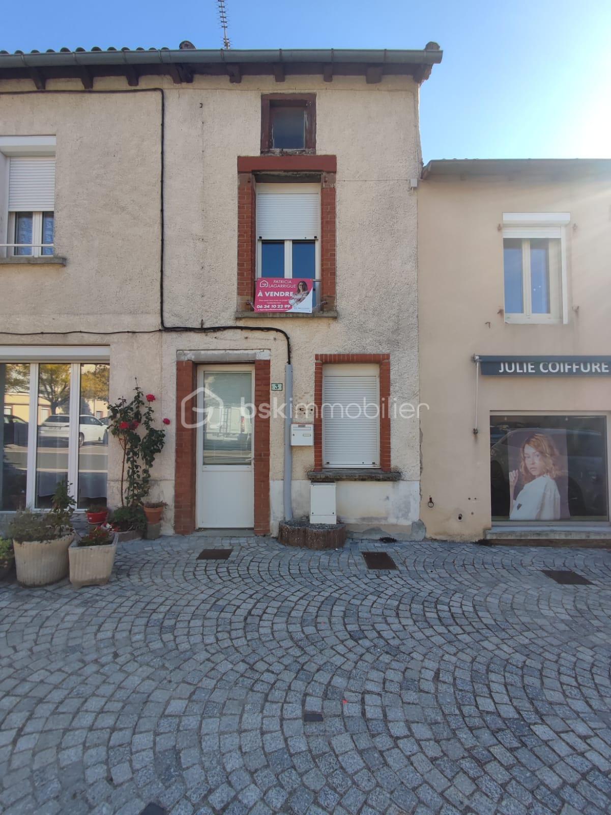 Maison de ville de 40 m² - IMG-20251001-WA0008.jpg