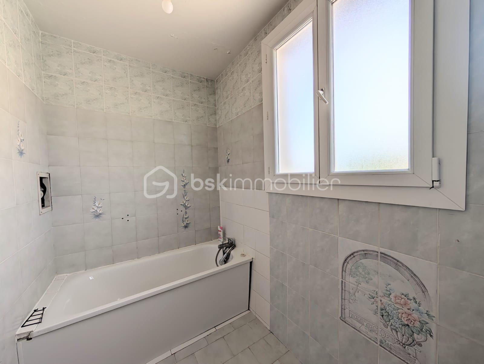 Appartement de 71,07 m² - sdb.jpg