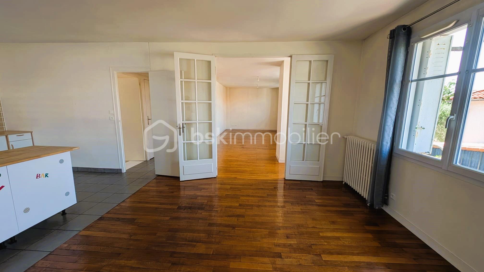 Maison traditionnelle de 149 m² - 3B.jpg