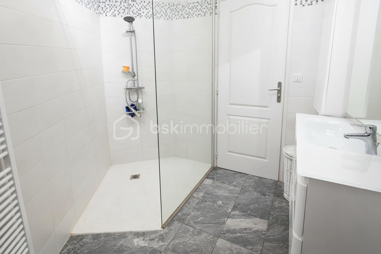 ChatGPT Image 7 mars 2026, 08_47_37.jpg