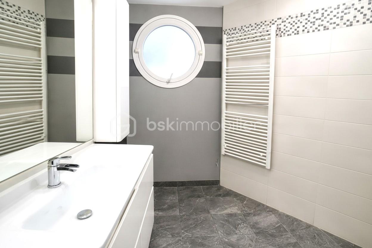 ChatGPT Image 7 mars 2026, 08_53_57.jpg