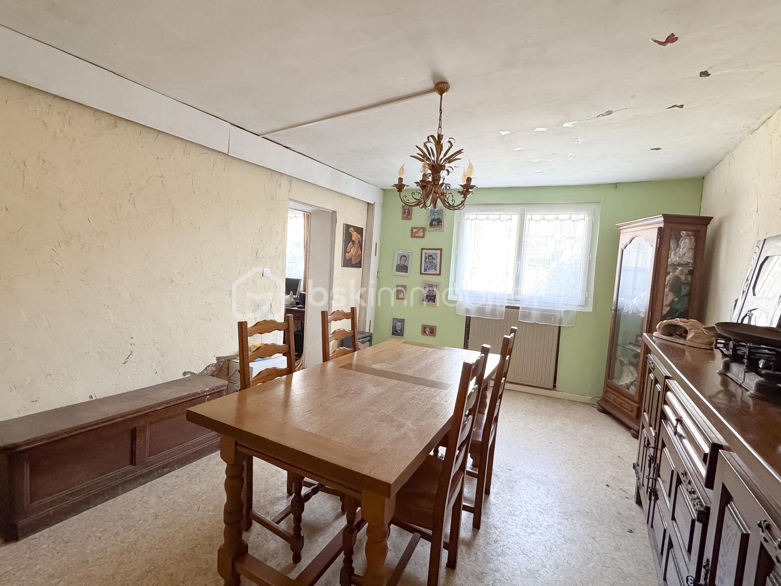 Maison de 145 m² - f8fec51e-f193-4ee3-a2b7-daa0ec39a02c.JPG
