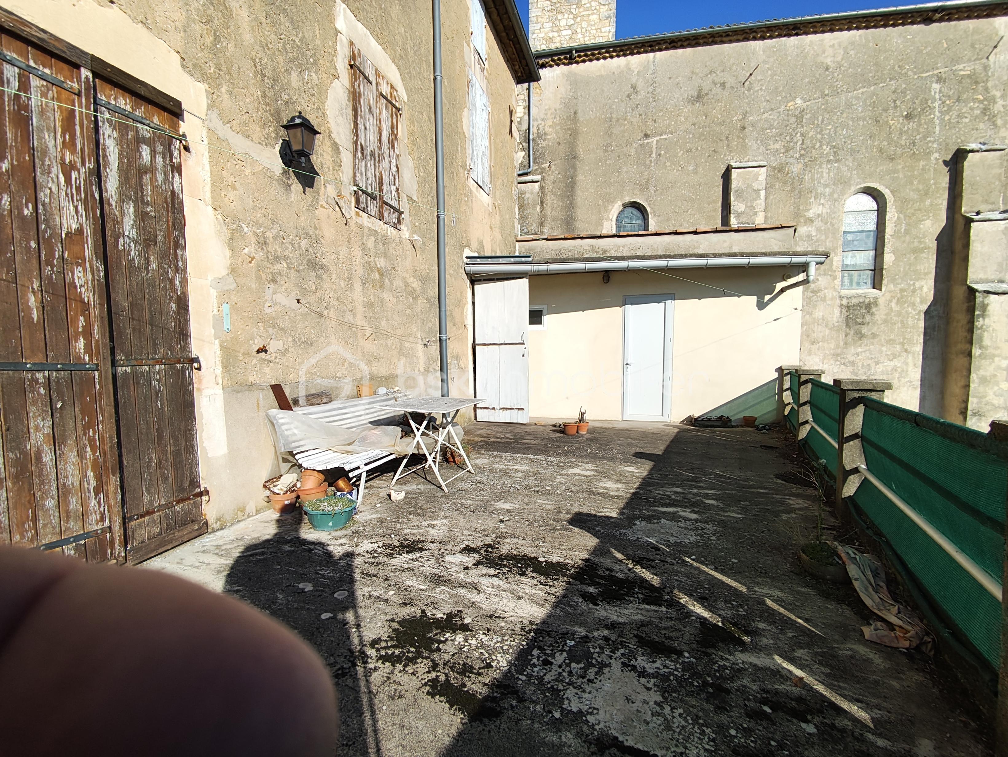 Maison de 262 m² - IMG_20251018_103845.jpg