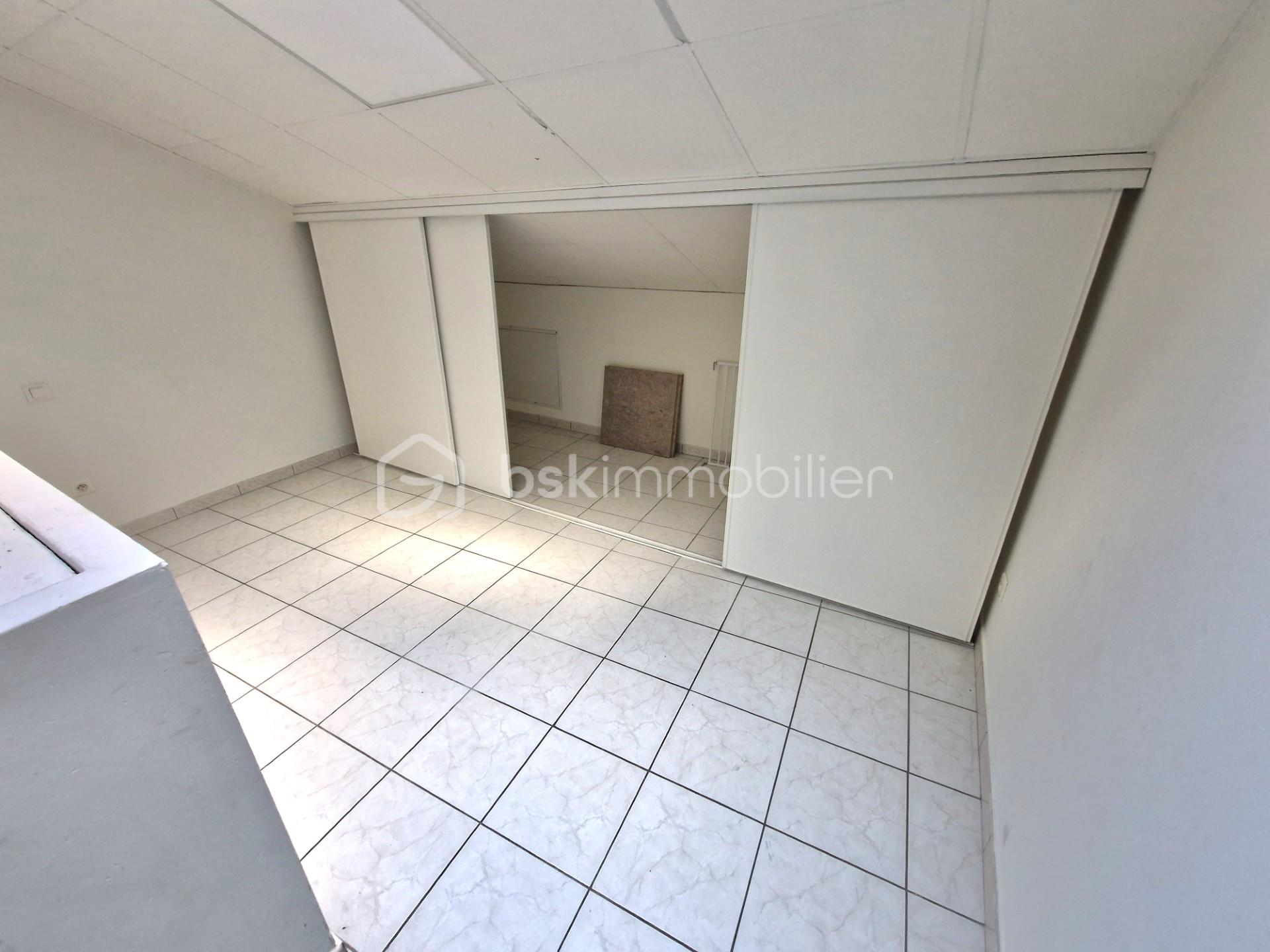 Maison de 106 m² - LES MEES 3.jpg