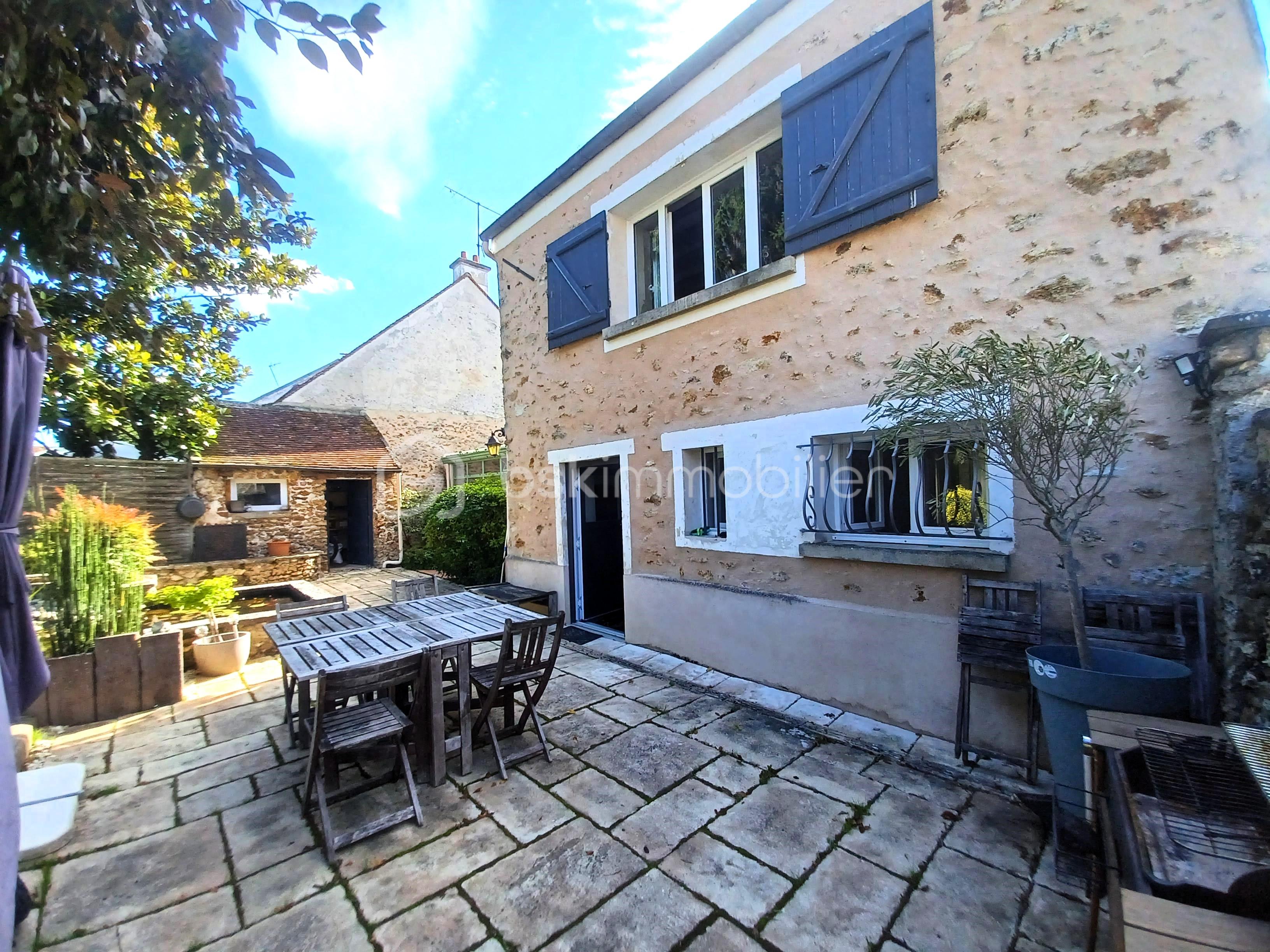 Maison de 224 m² - TERRASSE.jpg