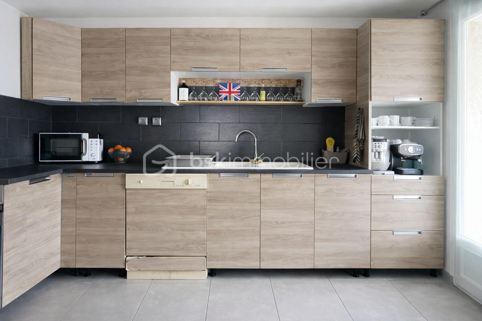 ChatGPT Image 12 mars 2026, 18_49_34.png