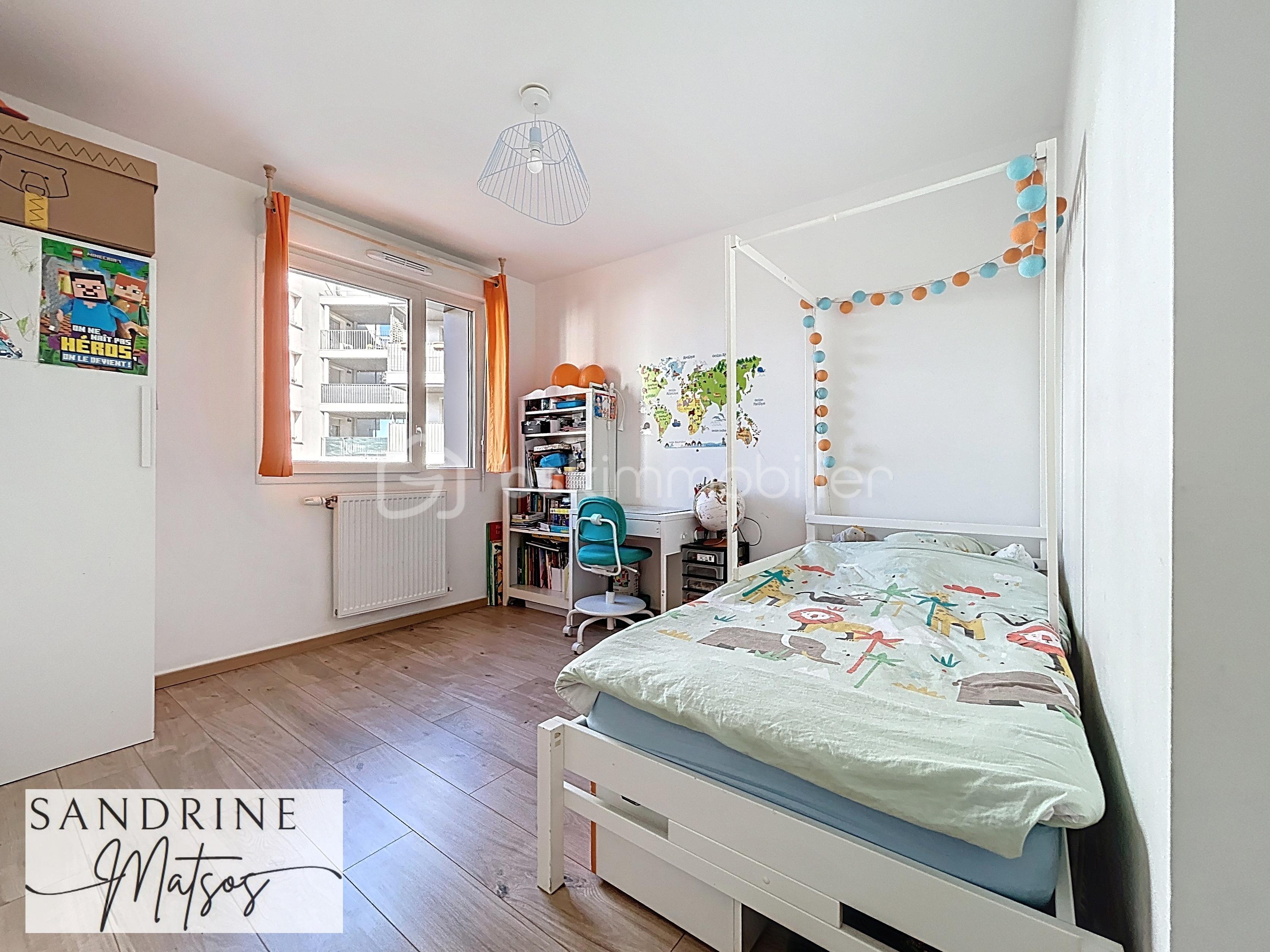 Appartement de 74,91 m² - appartement-st-priest-anatole-france_00034.jpg