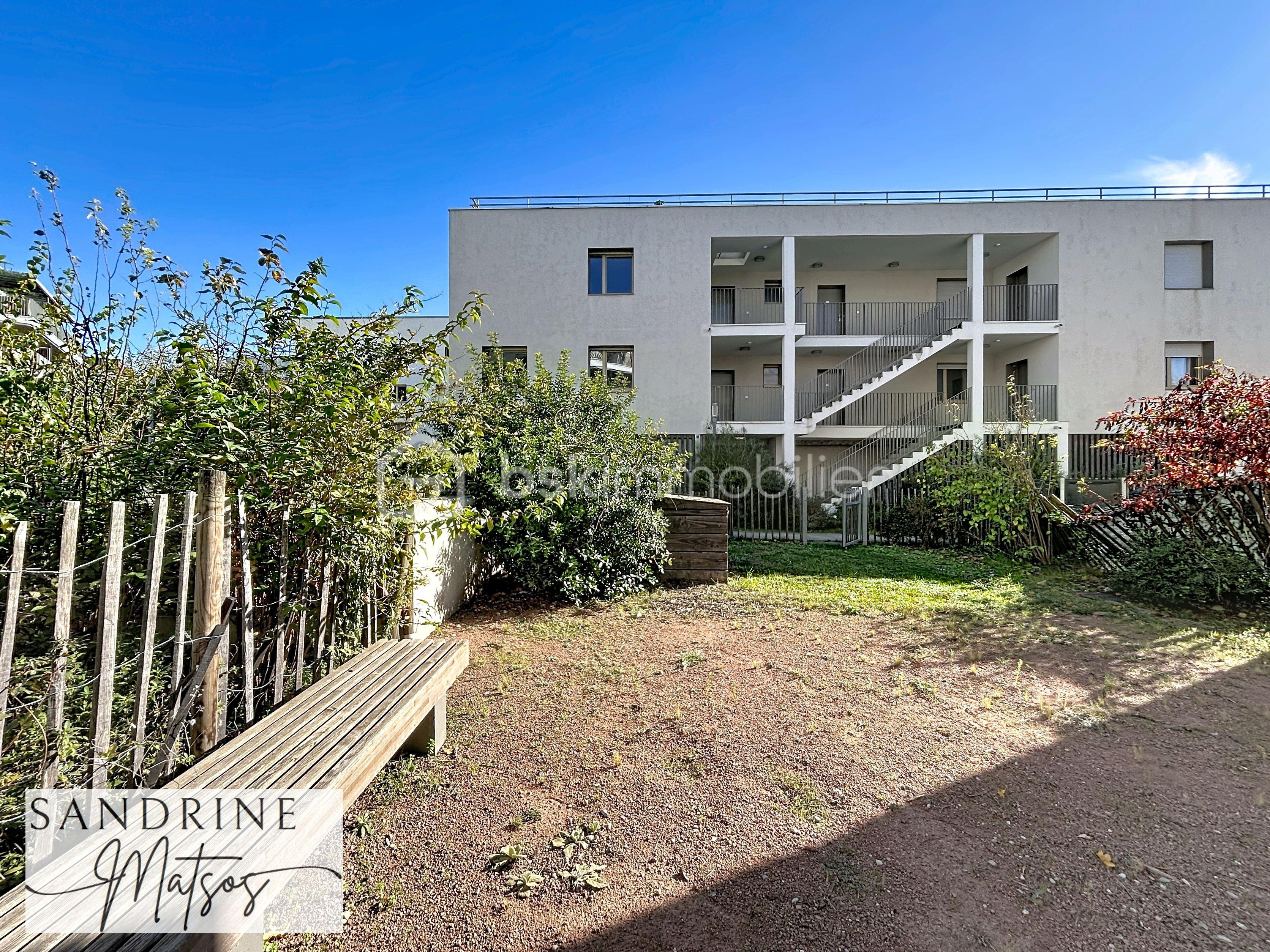 Appartement de 74,91 m² - appartement-st-priest-anatole-france_00102.jpg