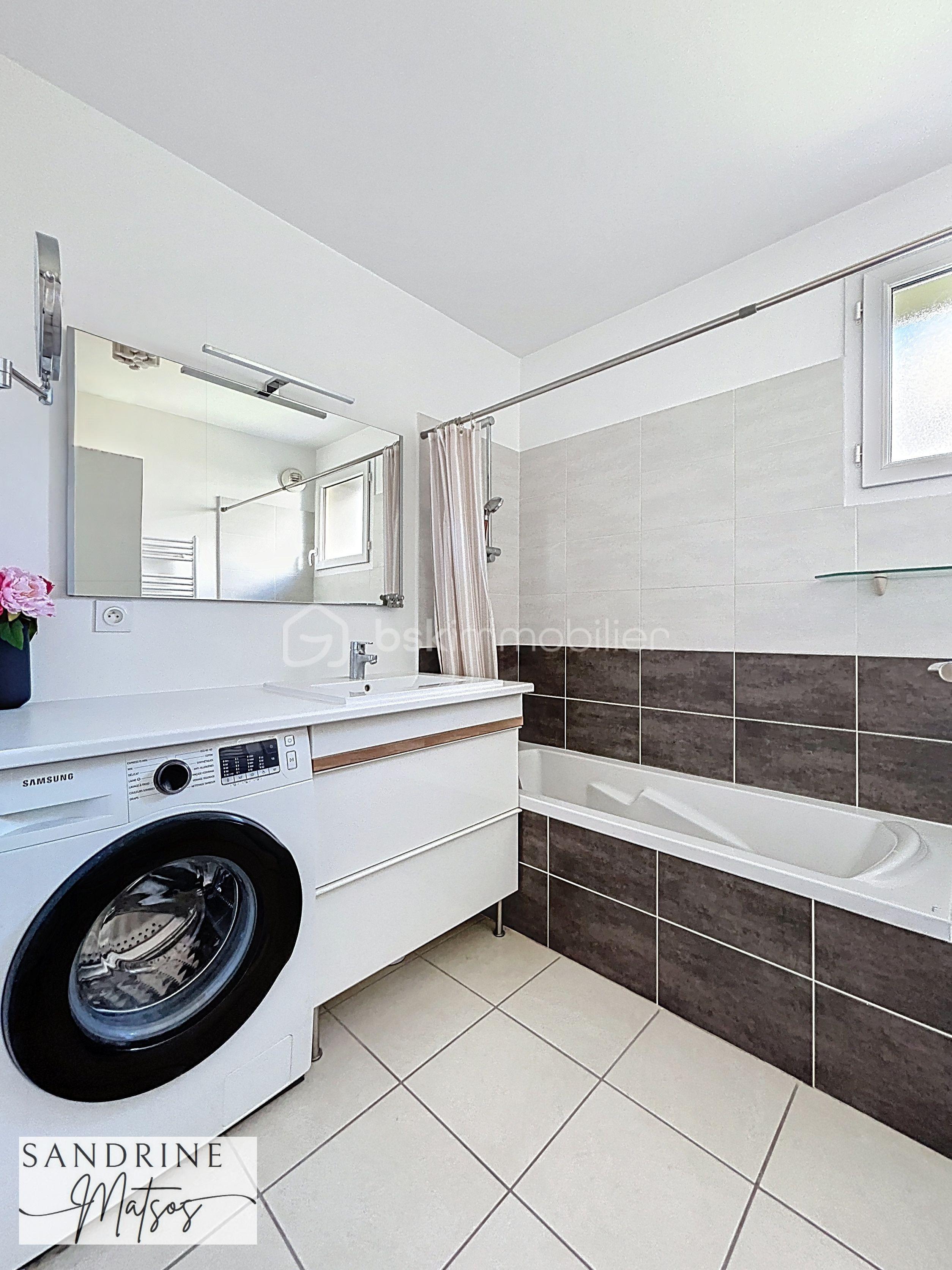 Appartement de 74,91 m² - appartement-st-priest-anatole-france_00126.jpg