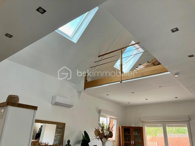 renault cathédrale 2 velux.jpeg