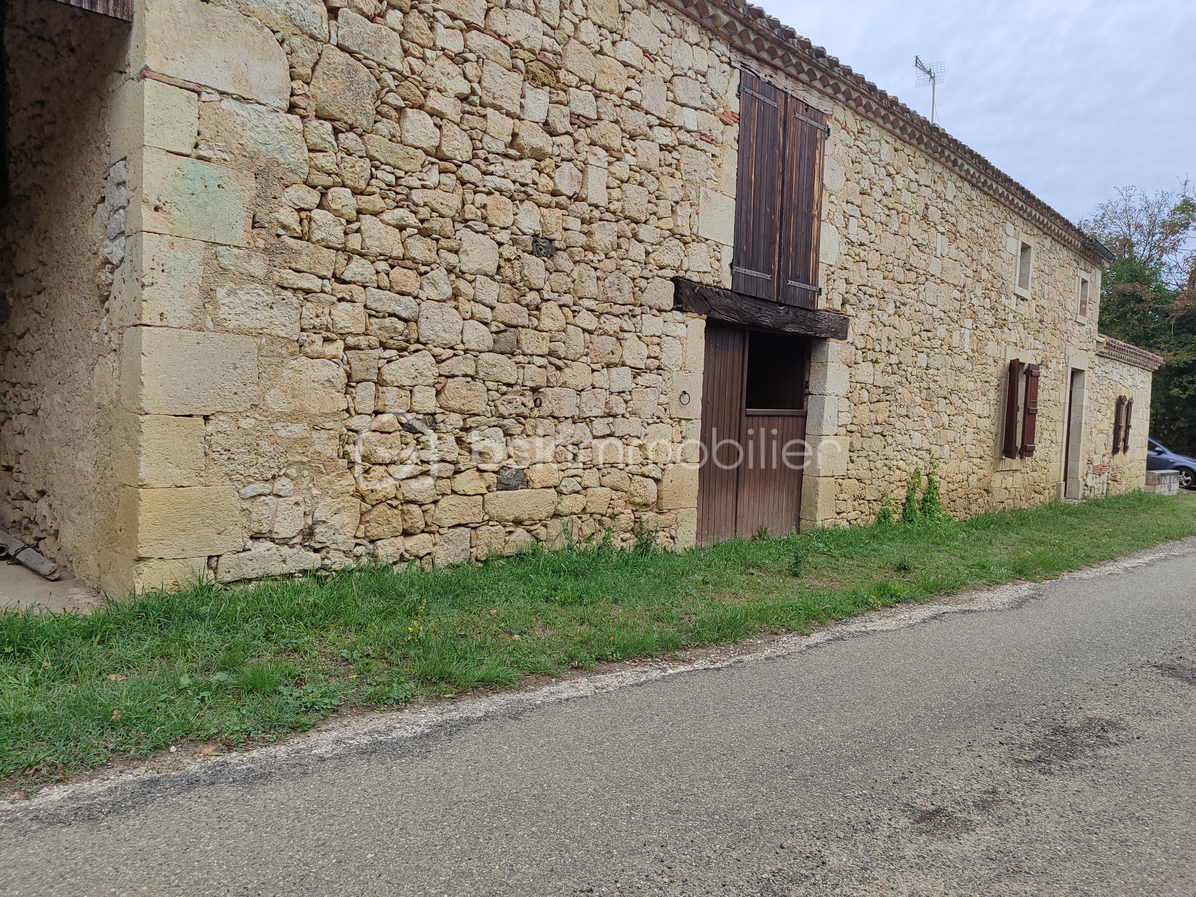 Maison de 145 m² - 1756833290920.jpg
