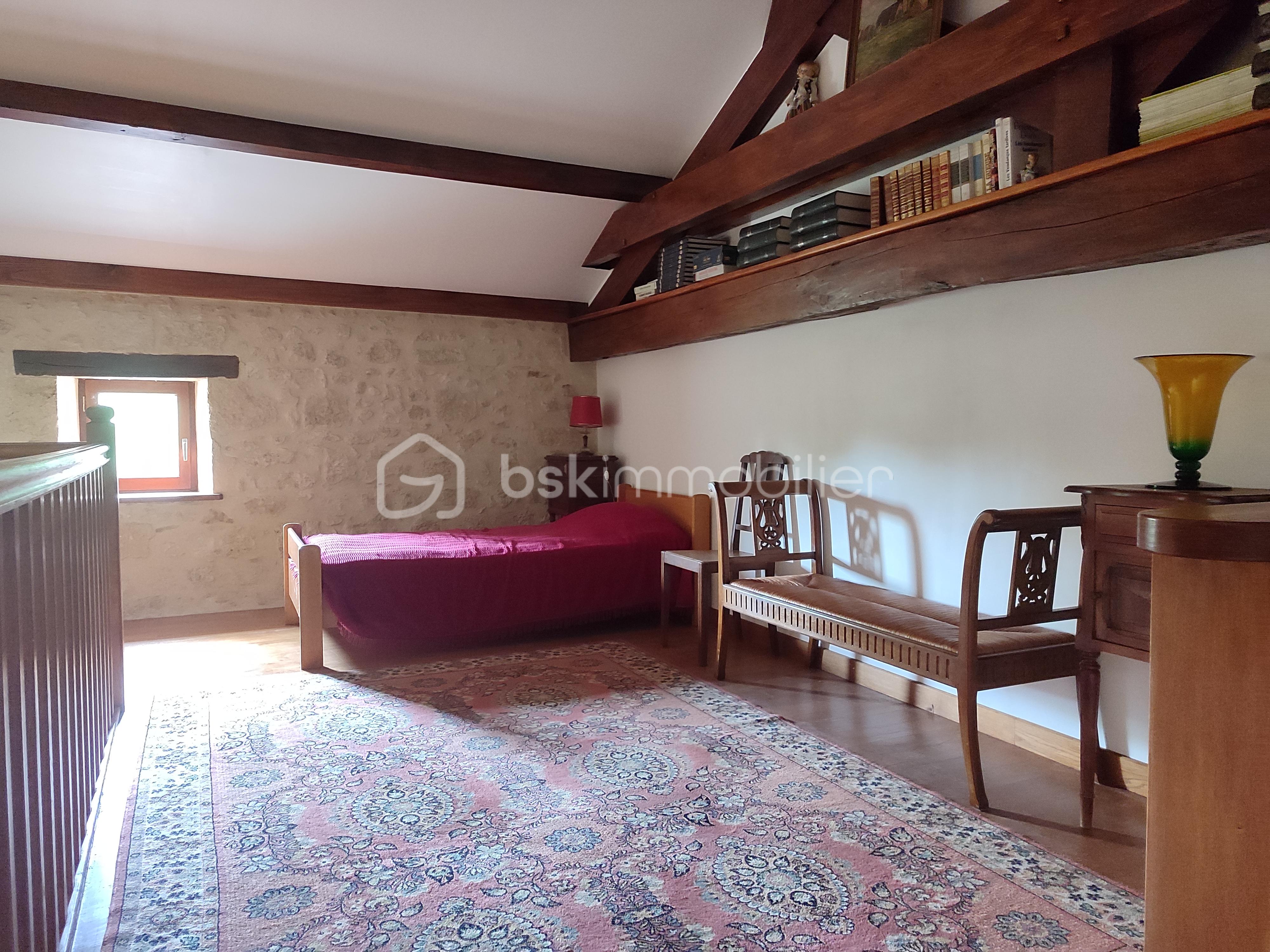 Maison de 145 m² - 1756833291575.jpg