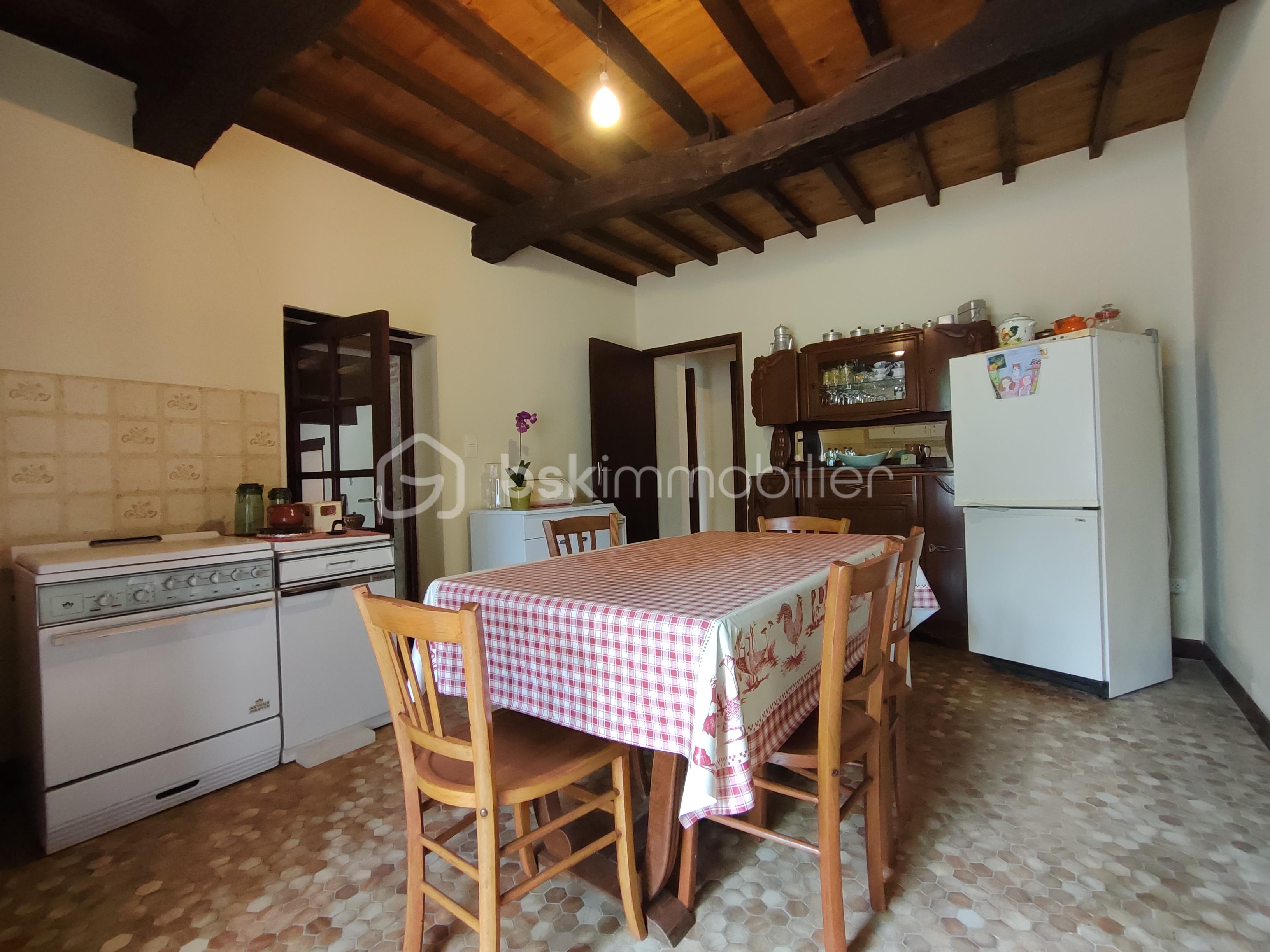 Maison de 145 m² - 1756833291933.jpg