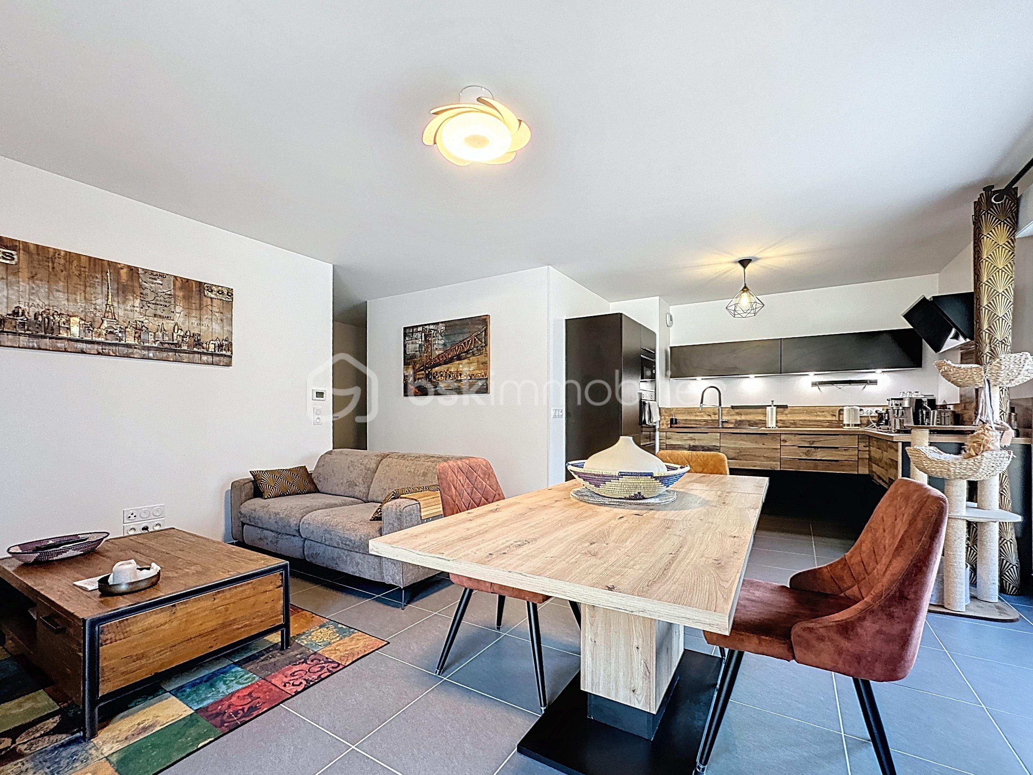 Appartement de 81,10 m² - pc_173baacd-a67f-46cc-a6e6-7da599a61d04.jpg