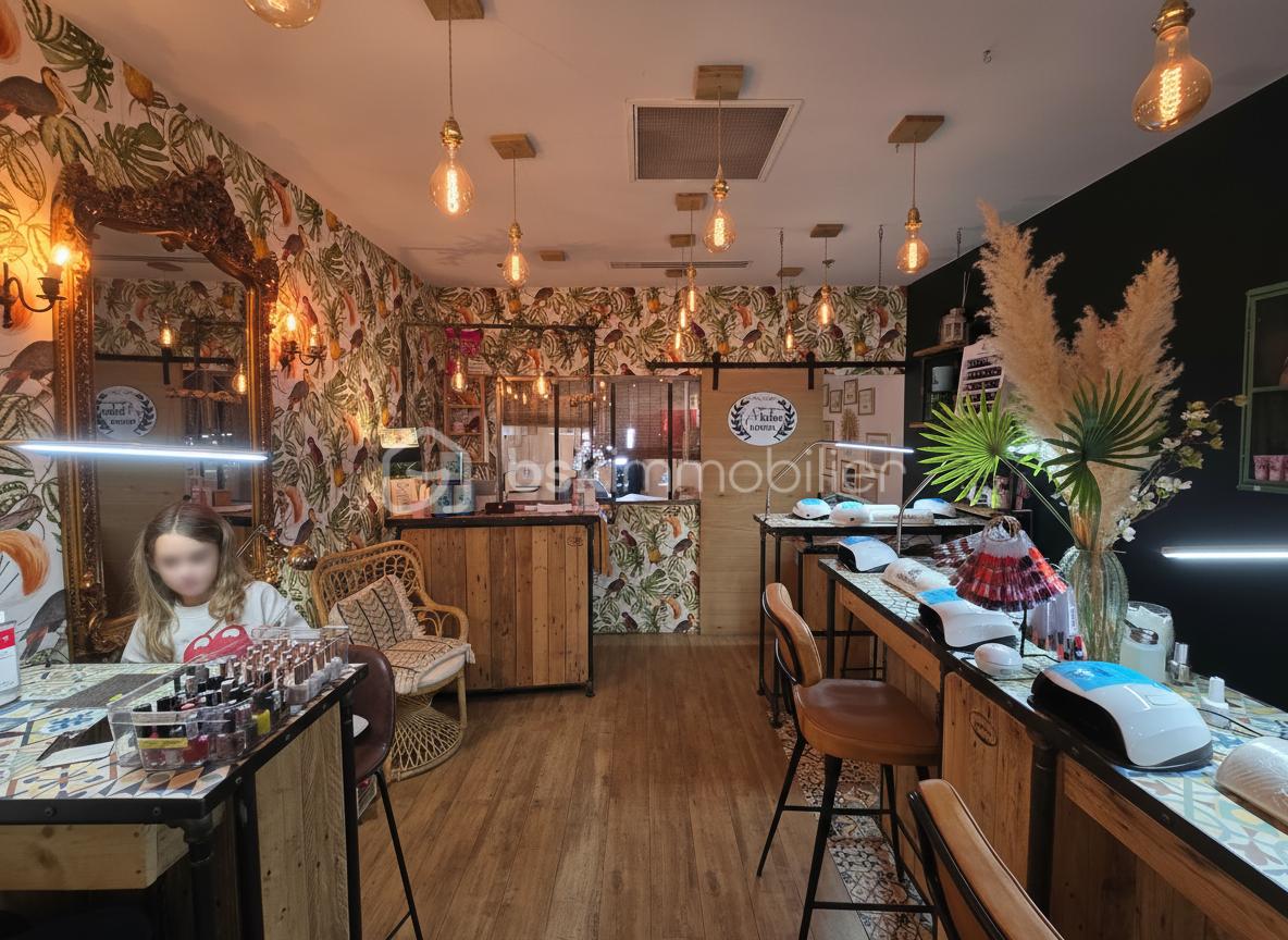 2 AVIGNON luxe recherché rare generated_2026-02-20T11_11_53.835.jpg