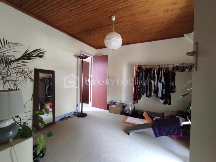 Maison de 140 m² - 1753442364213.jpg