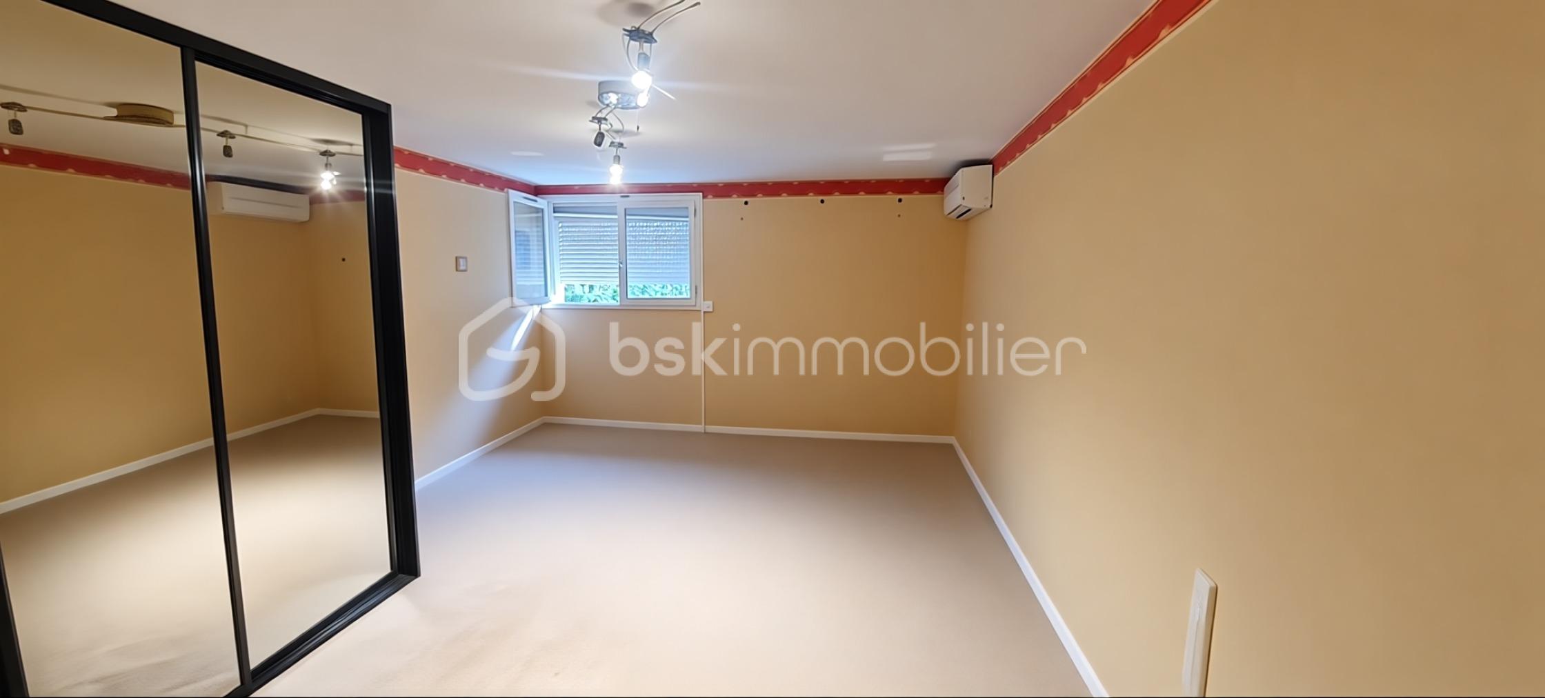 Maison de 116 m² - 8313fb34000934f-1.jpg