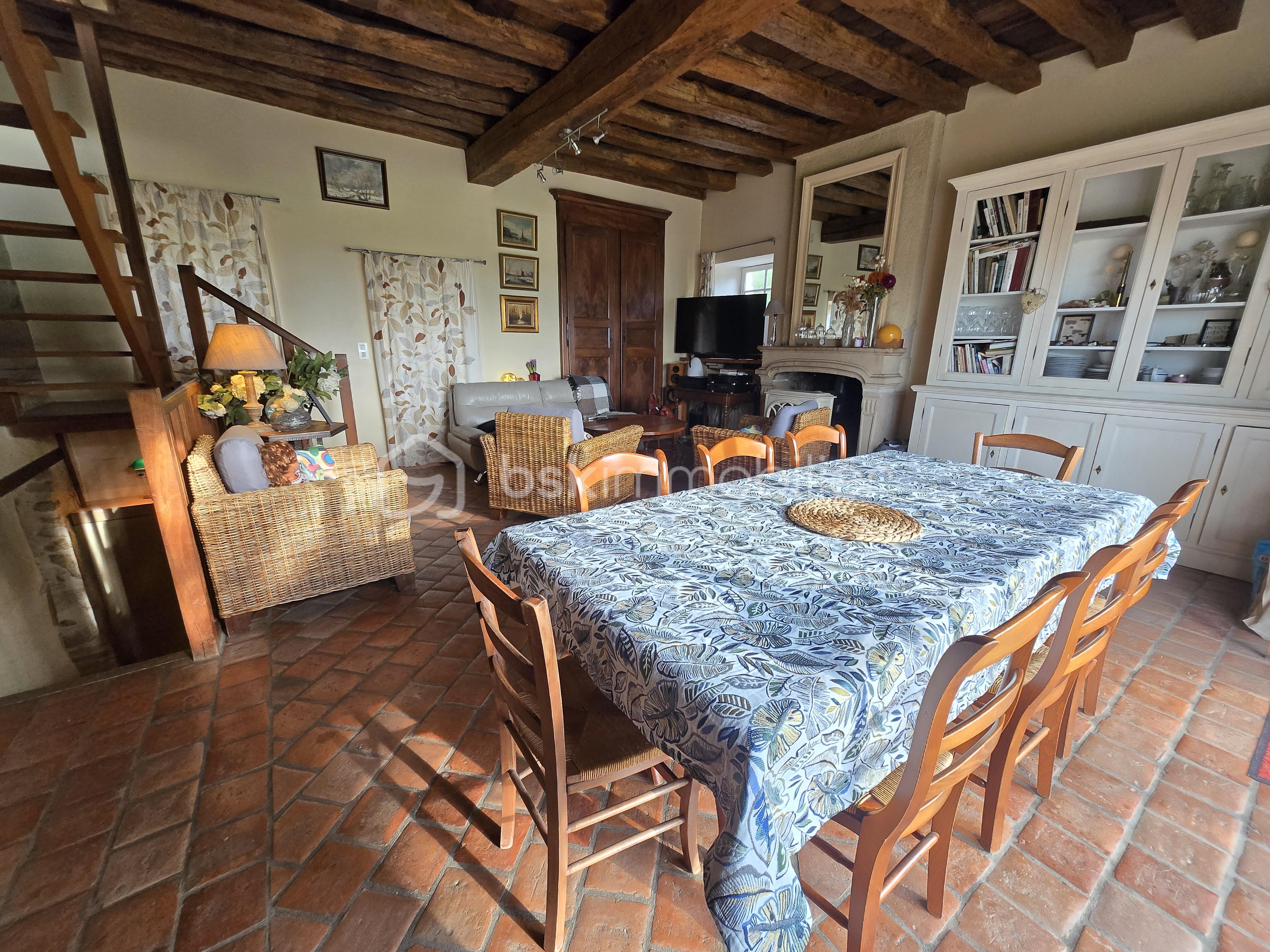 Corps de ferme de 188 m² - 20251215_134525.jpg