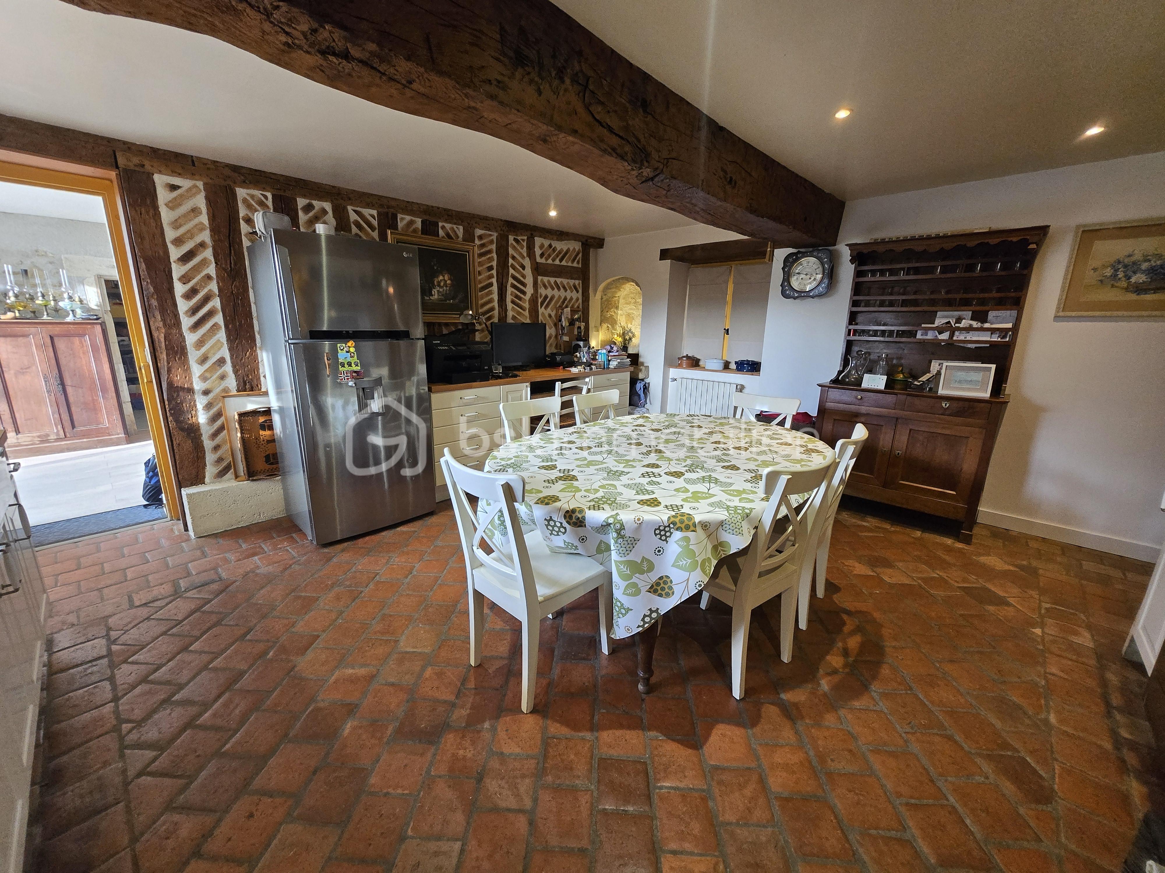 Corps de ferme de 188 m² - 20251215_134439.jpg