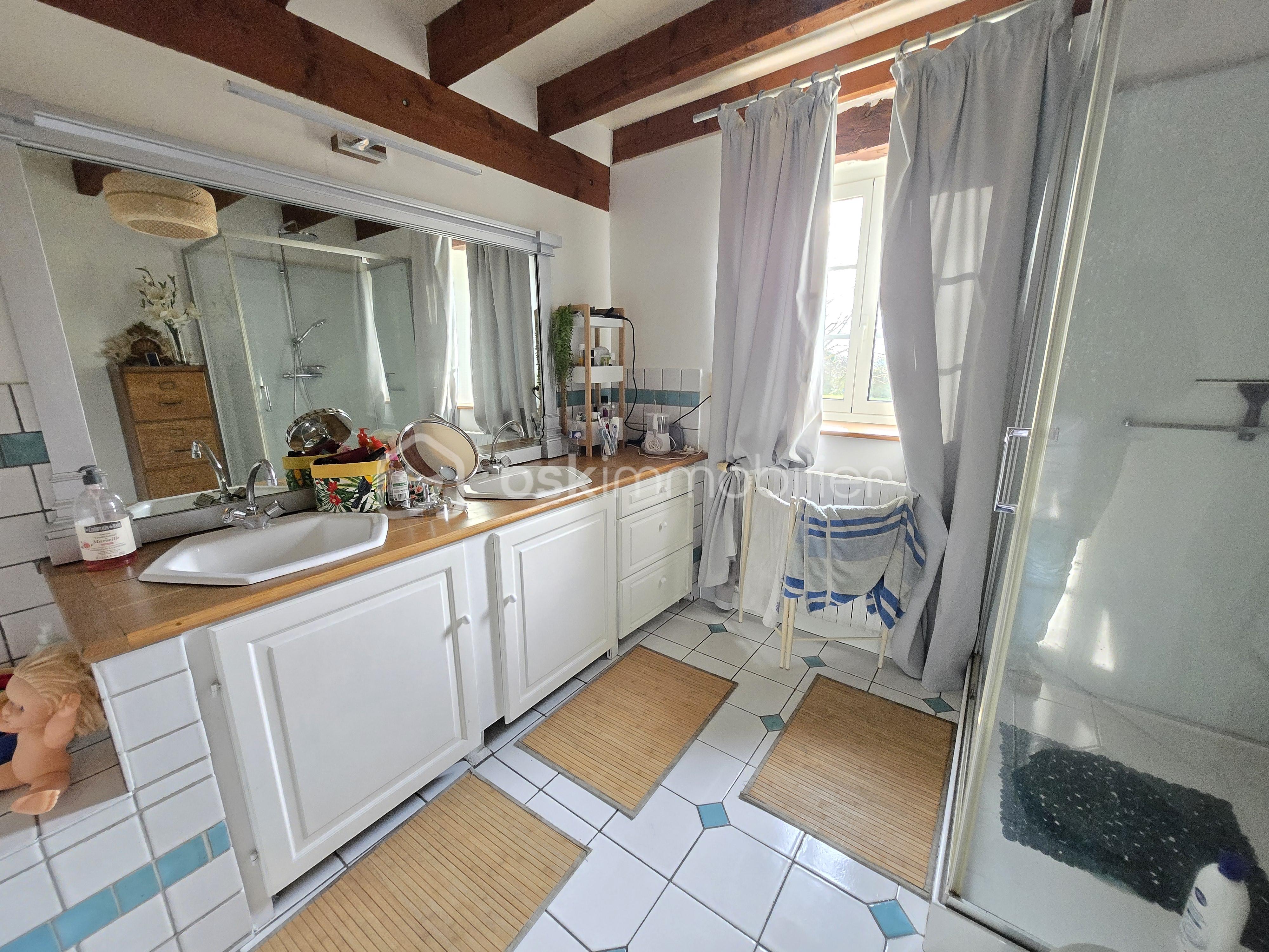 Corps de ferme de 188 m² - 20251215_135044.jpg